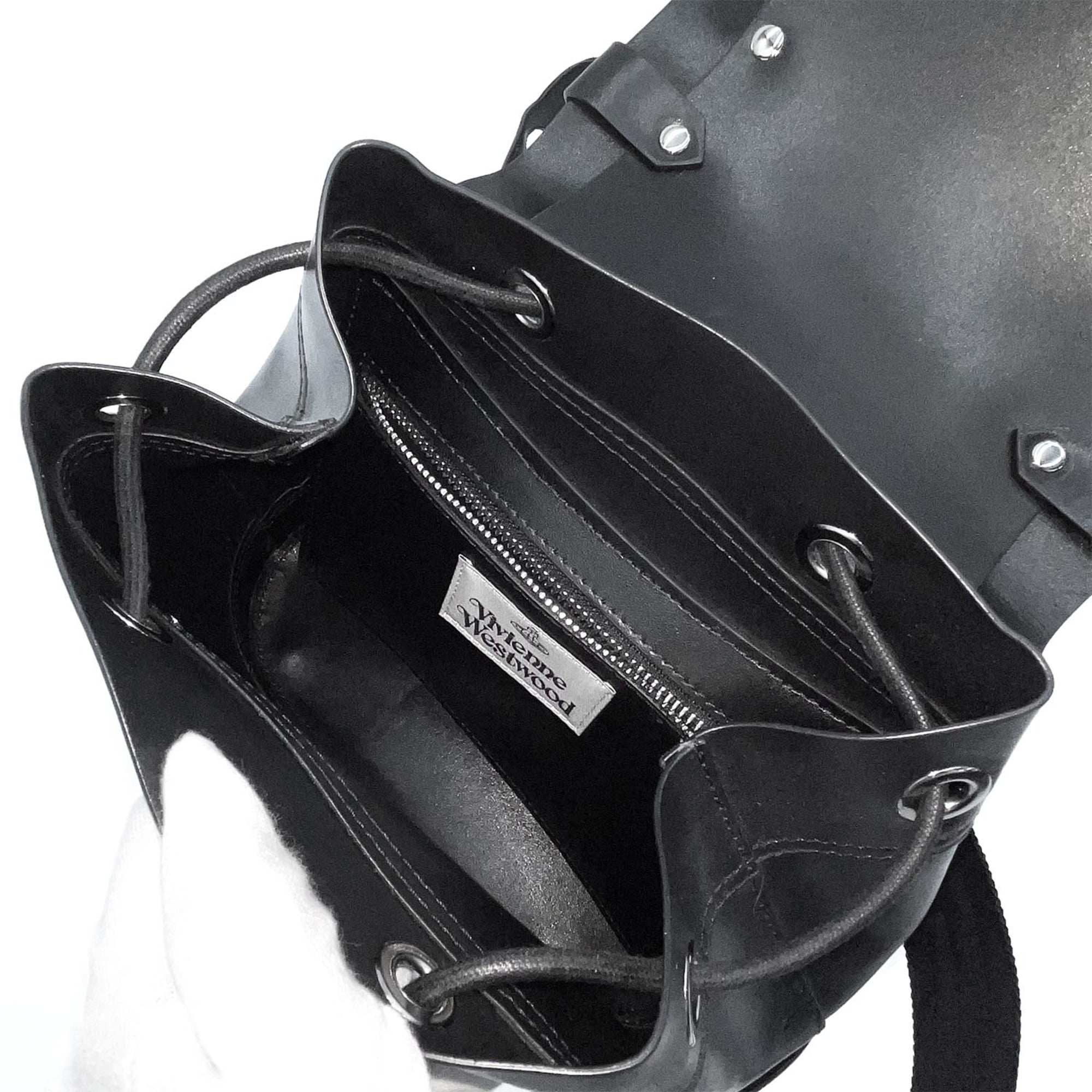 Vivienne Westwood Black Leather Backpack (Pre-Owned)