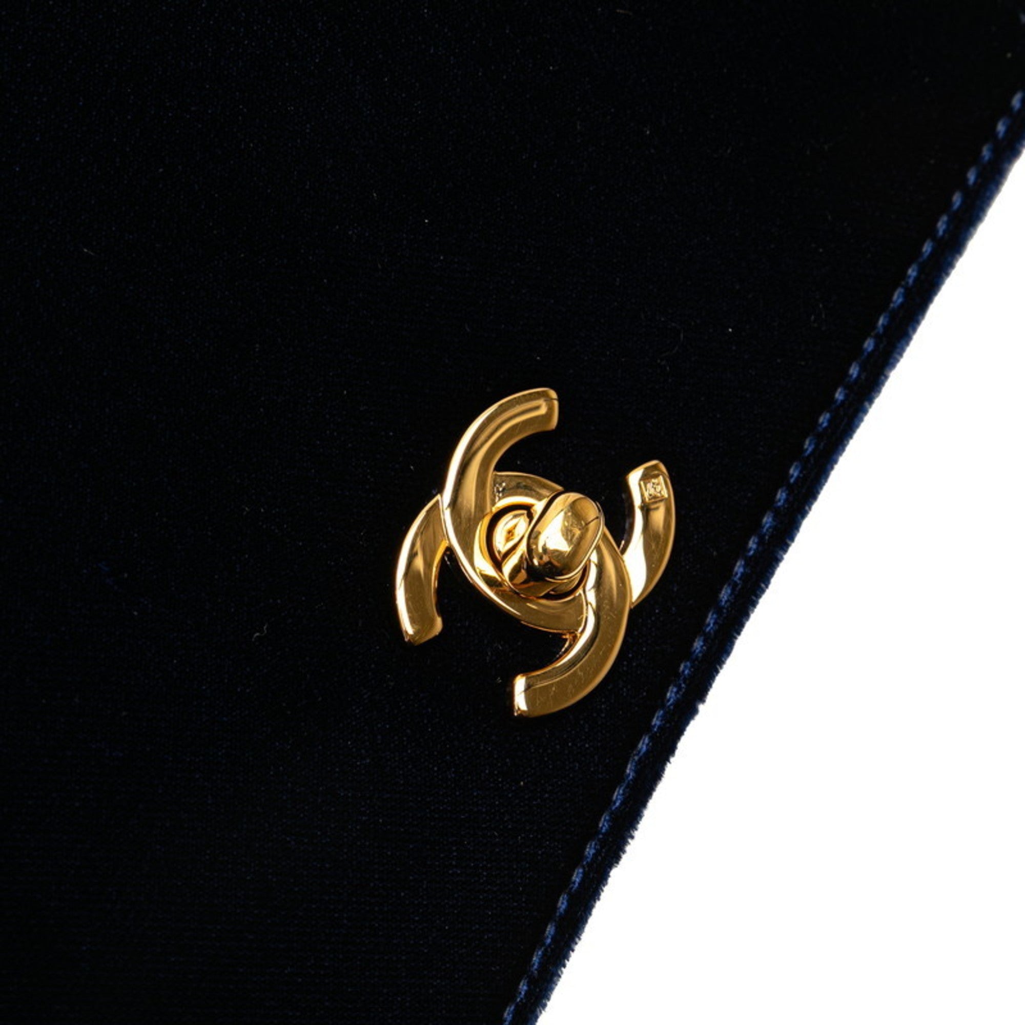 Chanel Navy Handbag (Pre-Owned)