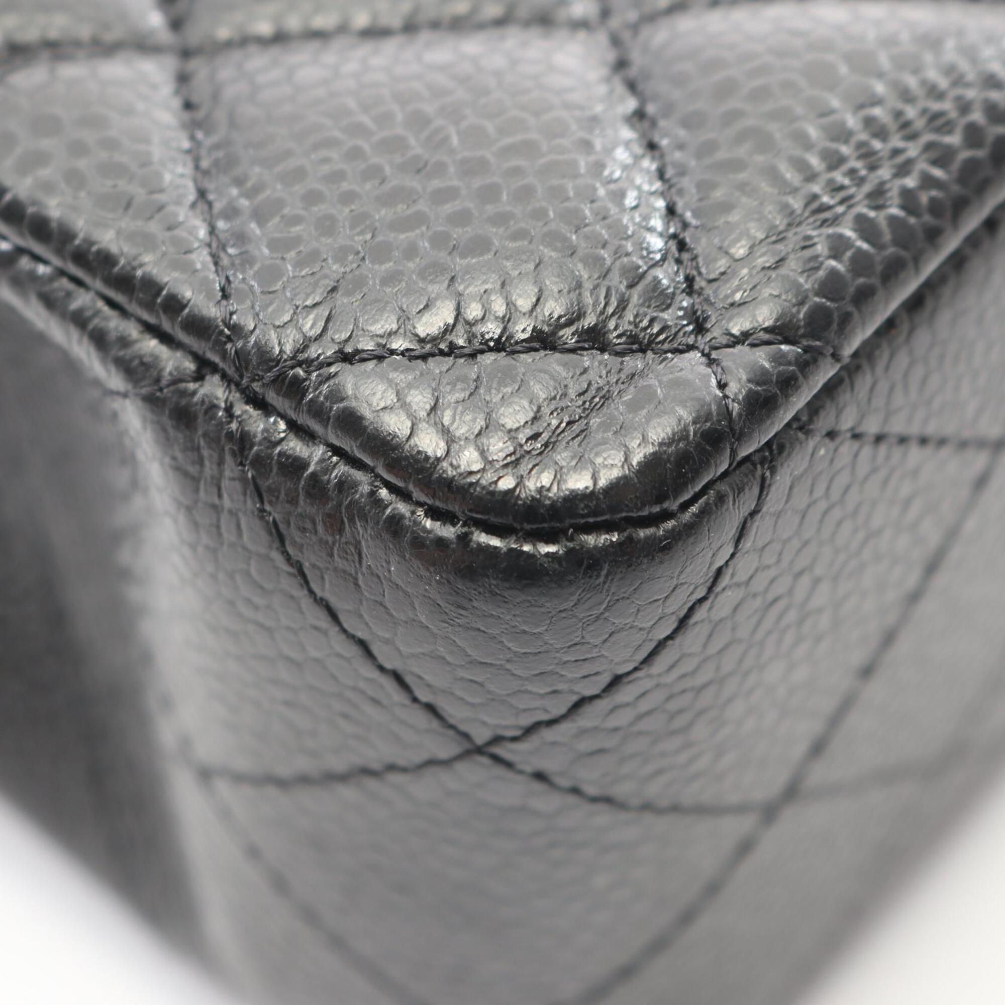 Chanel Black Grained Calfskin Handbag Shoulder Bag (Pre-Owned)