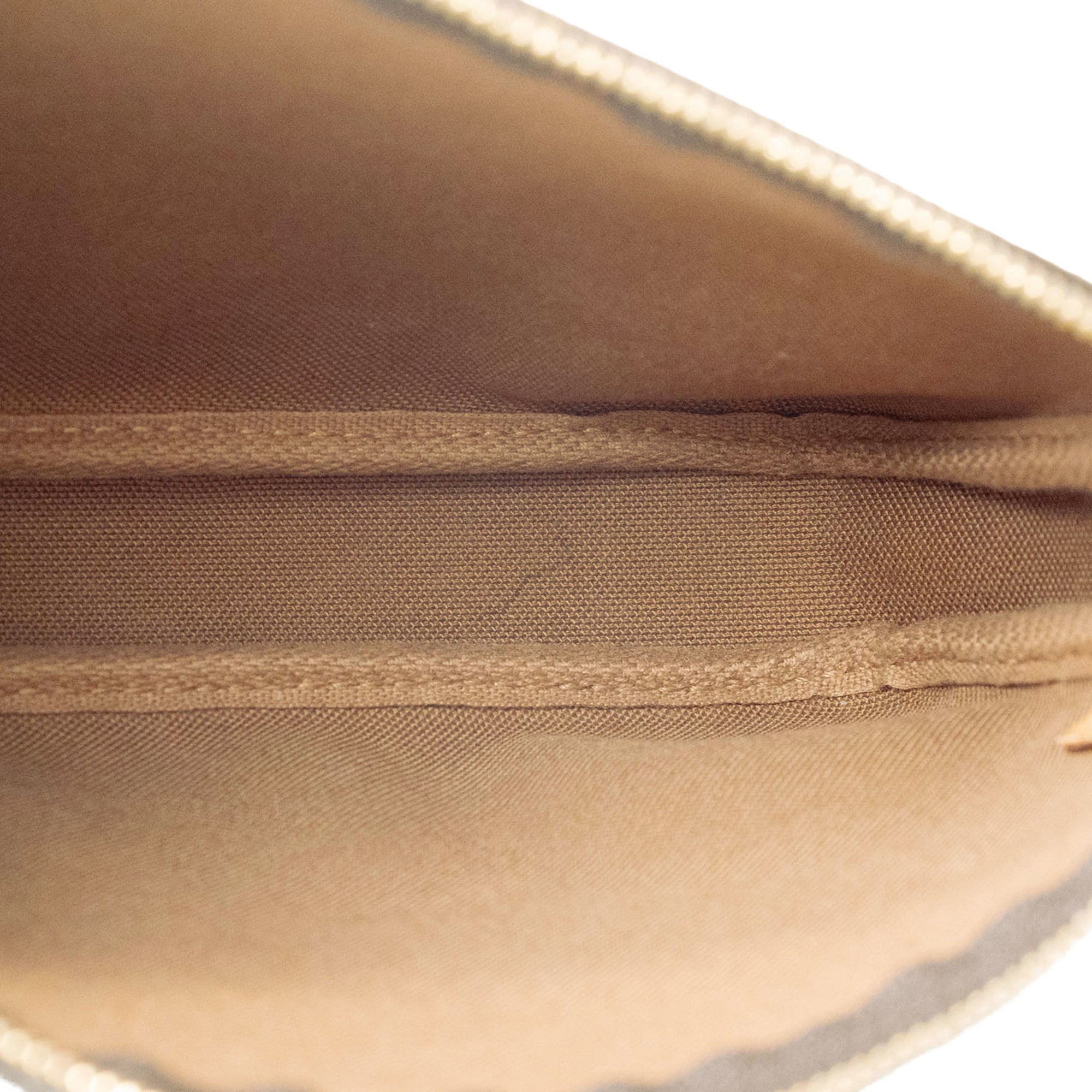 Louis Vuitton Monogram Monogram Pochette Pouch (Pre-Owned)
