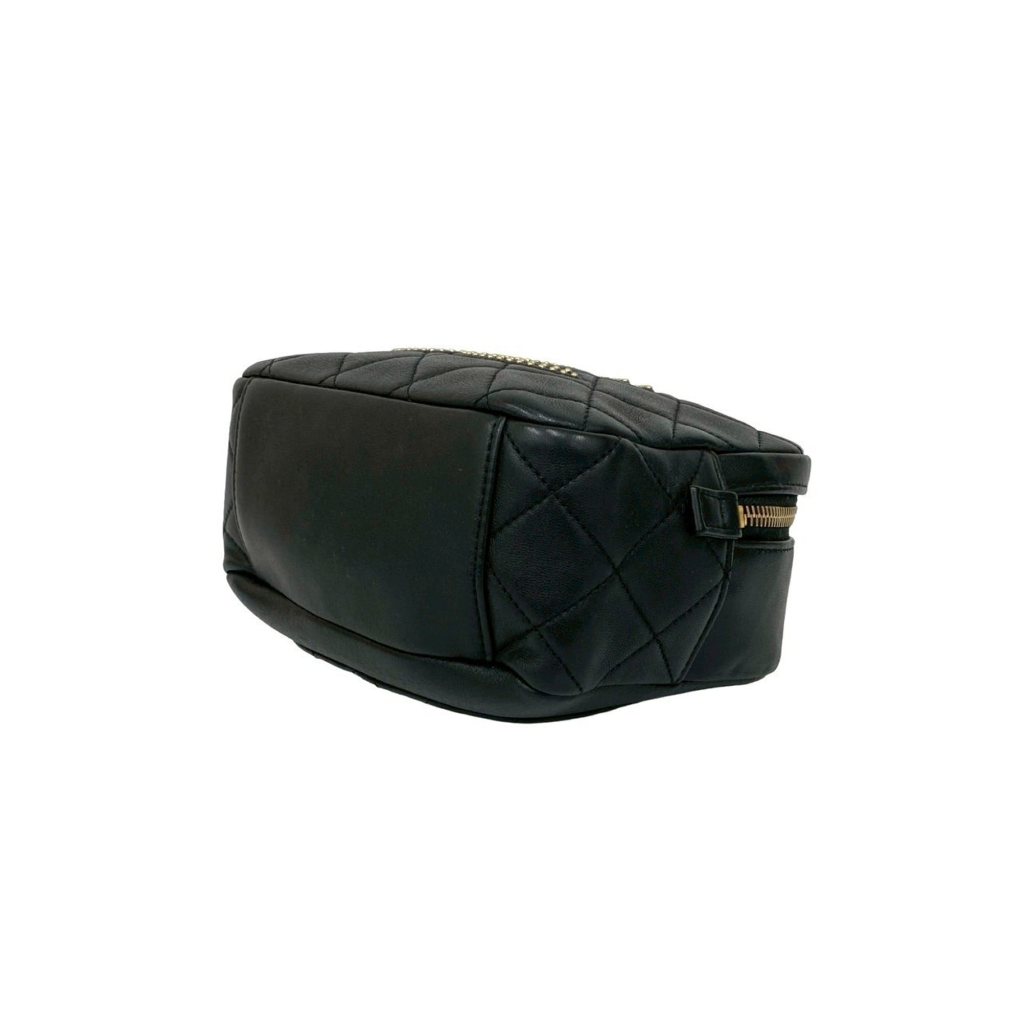 Chanel Black Leather Handbag Shoulder Bag (Pre-Owned)