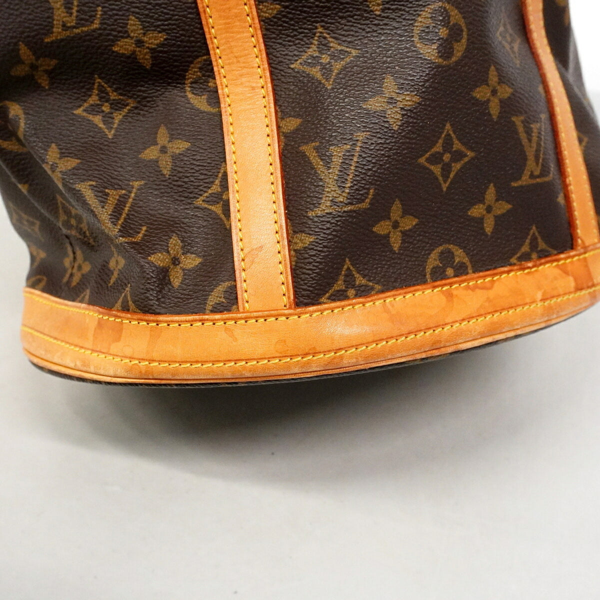 Louis Vuitton Brown Tote Bag (Pre-Owned)