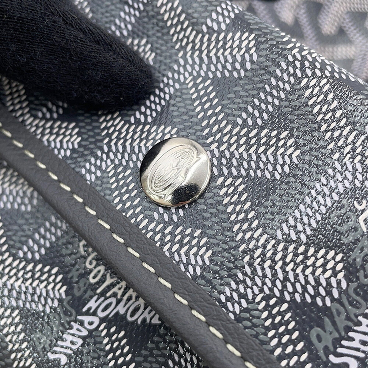 Goyard Gray Pvc Leather Handbag Pouch (Pre-Owned)