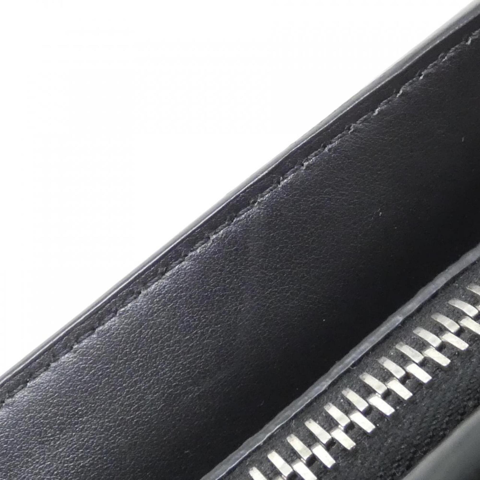 Fendi Black Sand Leather Handbag (Pre-Owned)