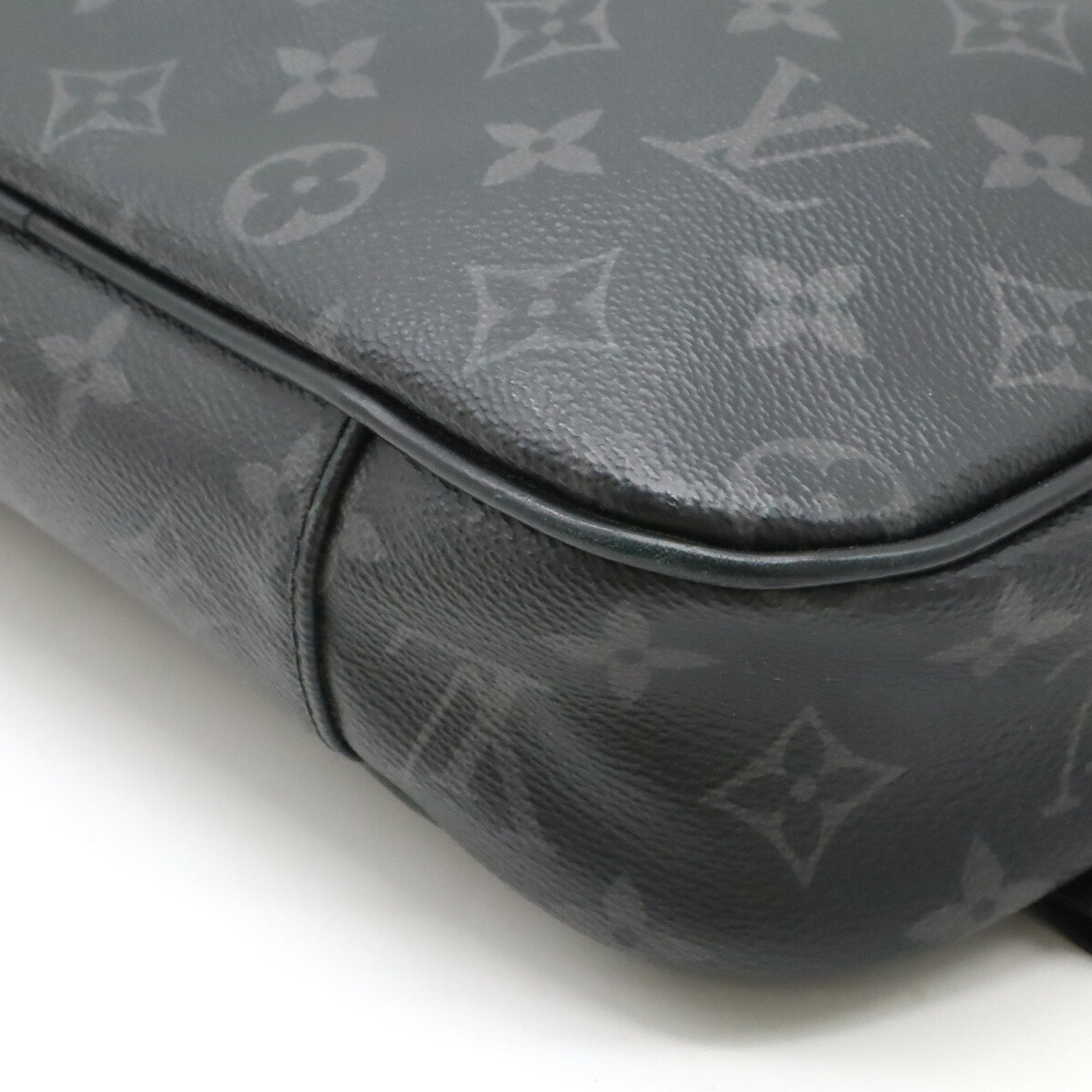 Louis Vuitton Black Gray Monogram Eclipse Leather Clutch Bag Fanny Pack (Pre-Owned)