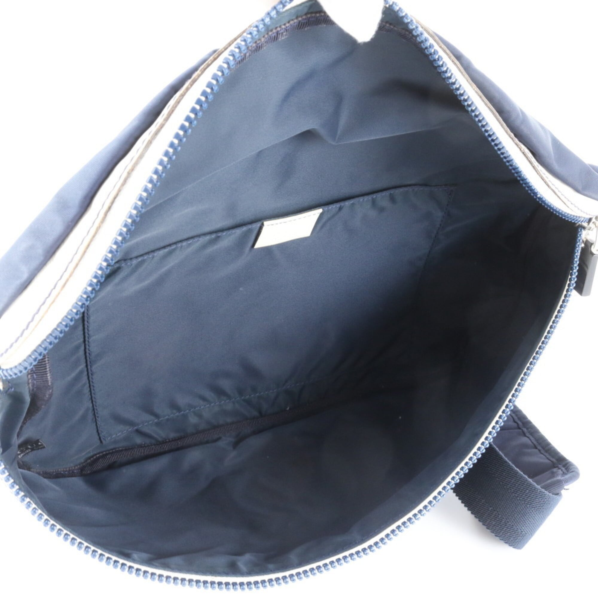 Gucci Navy White Leather Nylon Fanny Pack Pouch Sling Bag (Pre-Owned)
