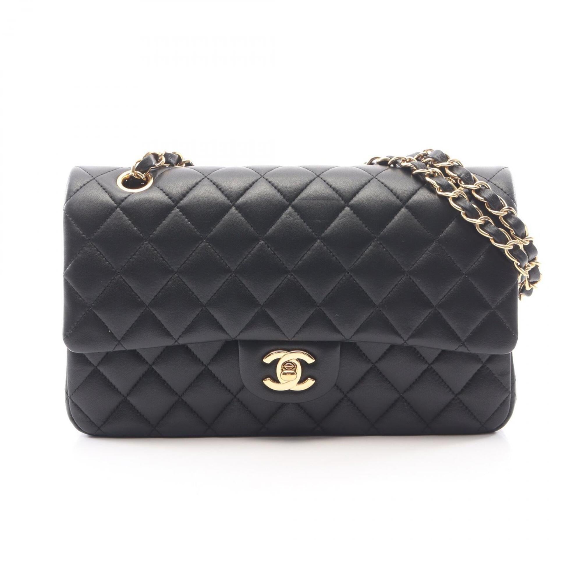 Chanel Black Leather Handbag Shoulder Bag (Pre-Owned)