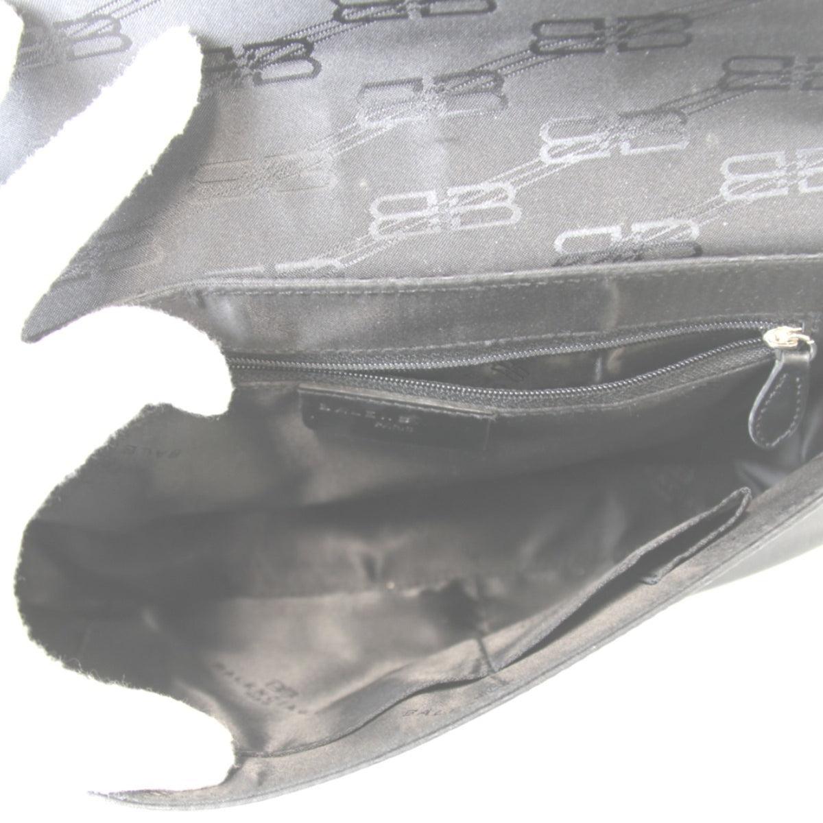 Balenciaga Black Nylon Shoulder Bag (Pre-Owned)