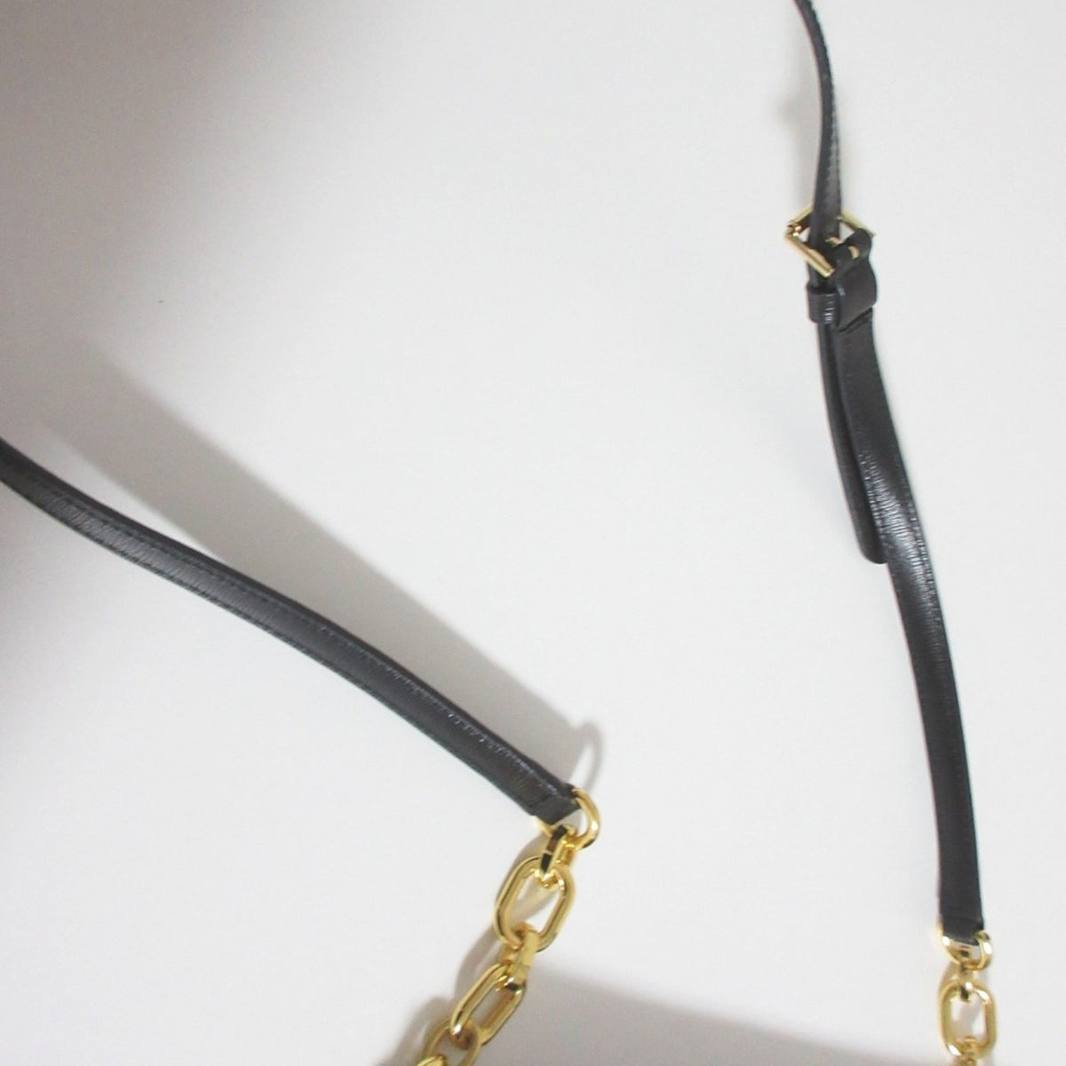 Ralph Lauren Black Leather Pochette Shoulder Bag (Pre-Owned)