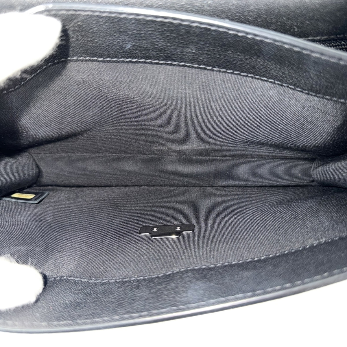 Chanel Matelasse Black Leather Shoulder Bag (Pre-Owned)