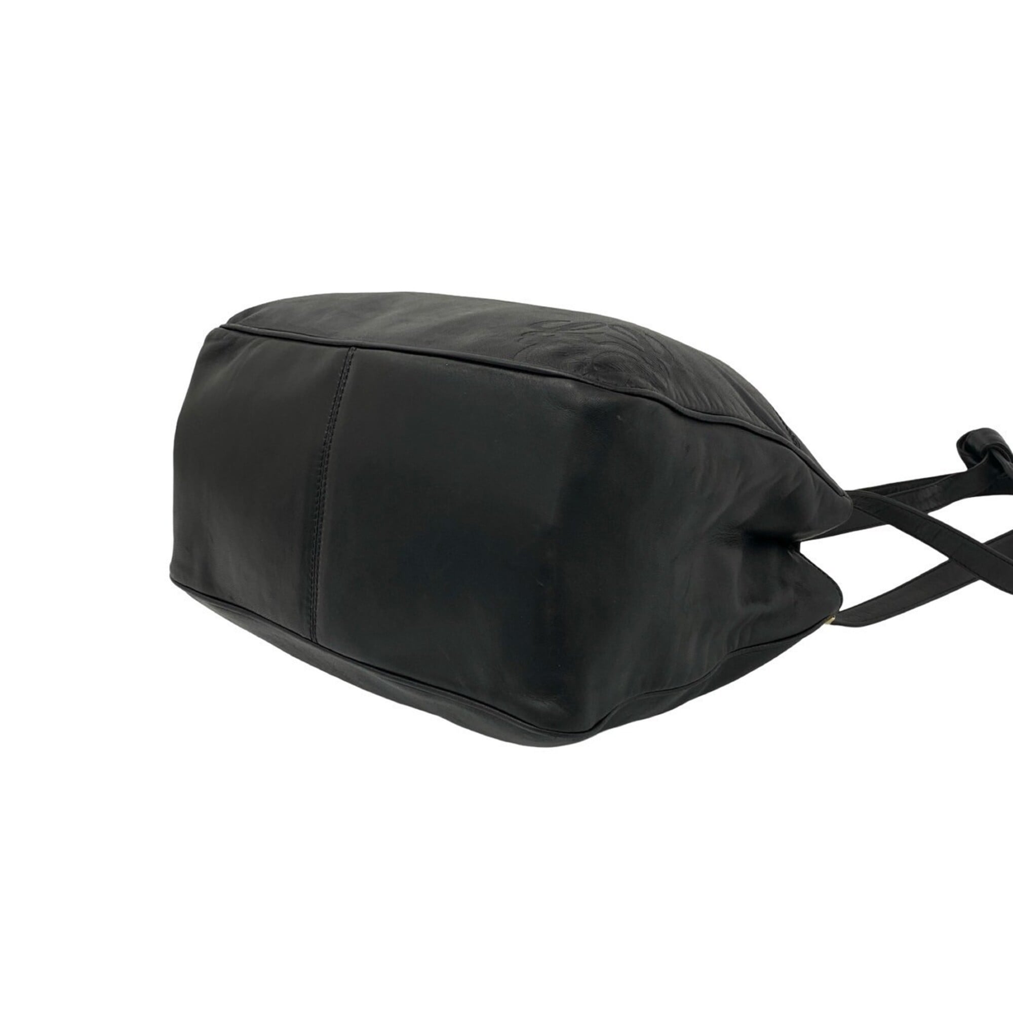 Loewe Black Leather Pochette Shoulder Bag (Pre-Owned)
