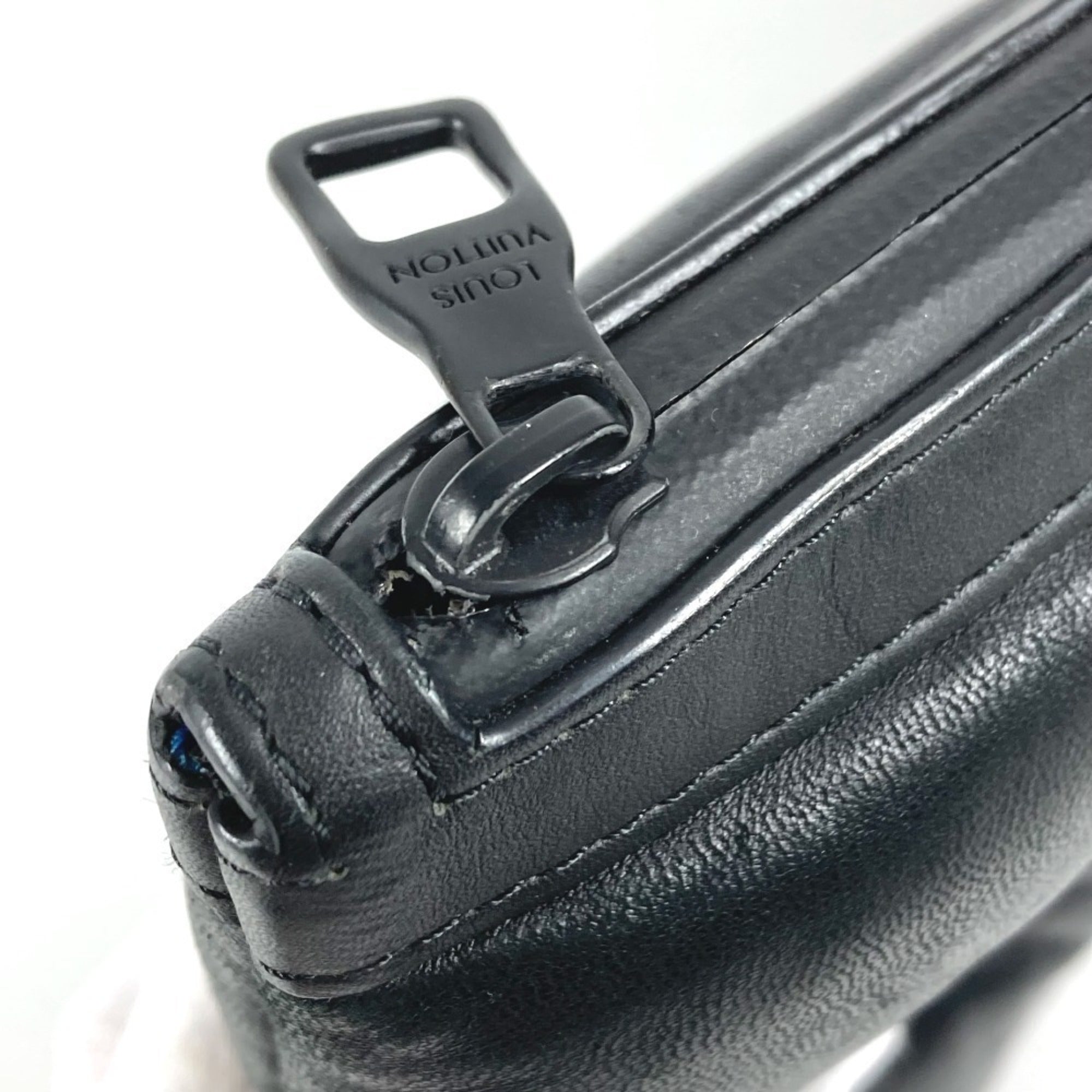 Louis Vuitton Black Noir Leather Clutch Bag Pochette Pouch (Pre-Owned)