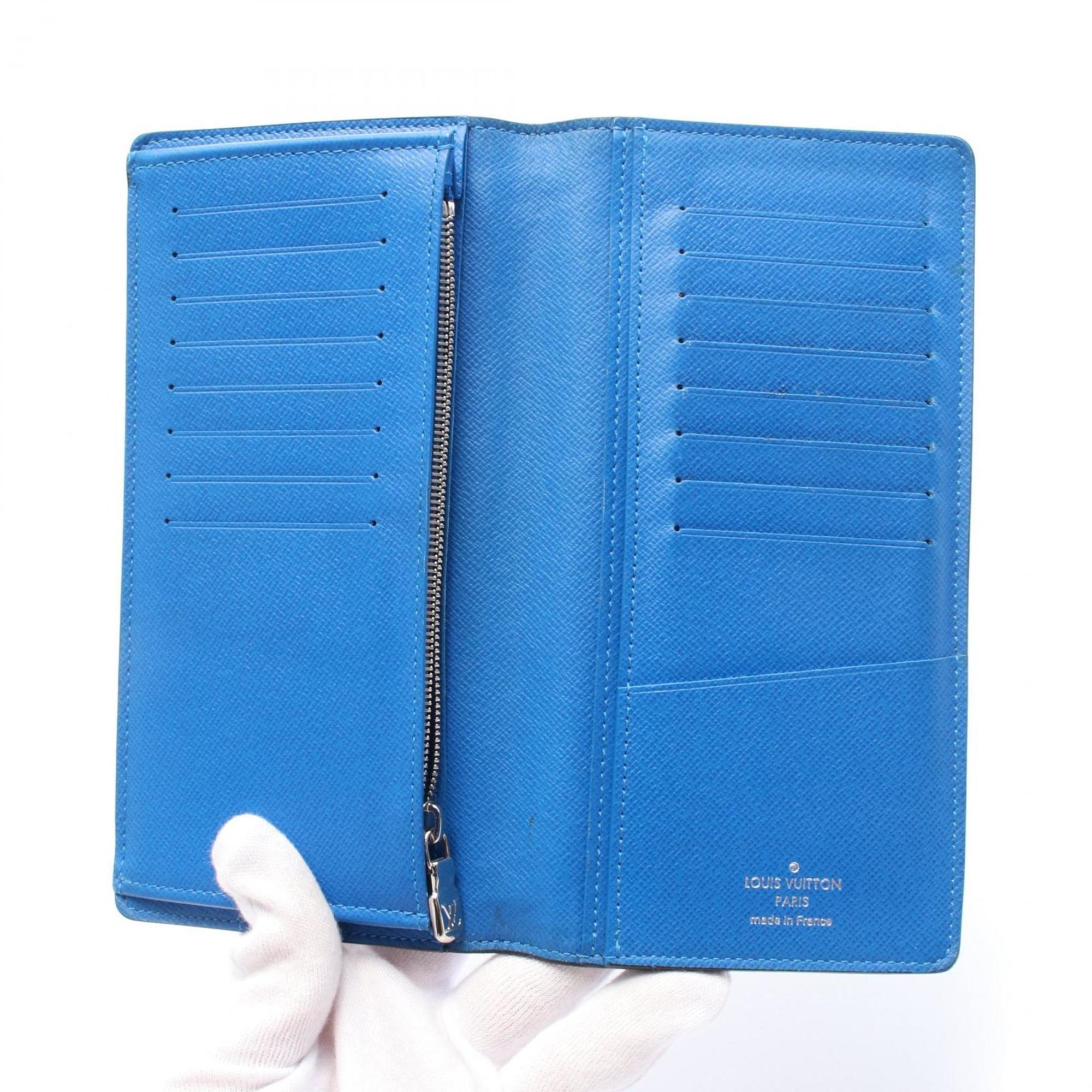 Louis Vuitton Black Blue Taiga Leather Leather Long Wallet (Bi-Fold) (Pre-Owned)