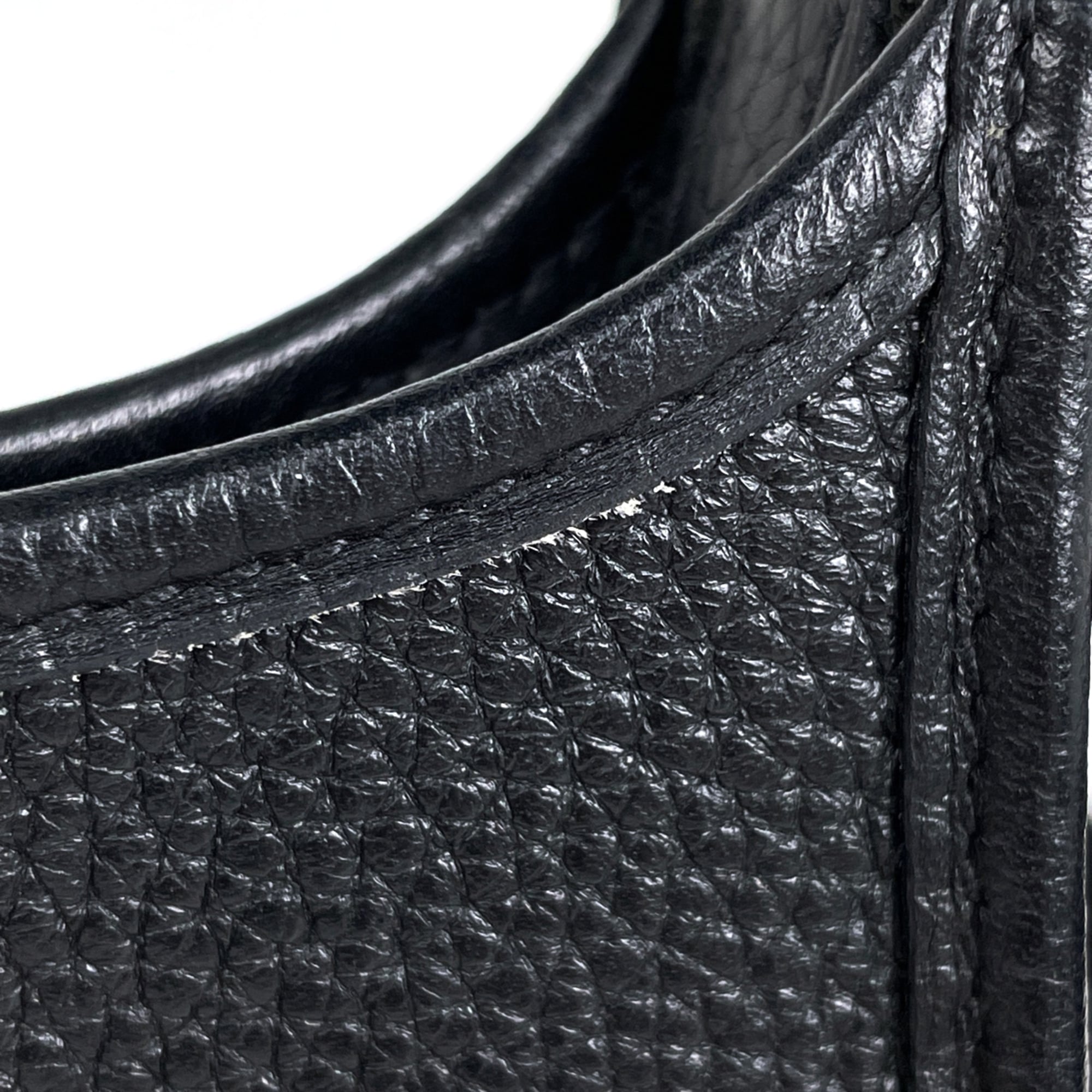 Hermes Black Taurillon Clemence Leather Pochette Shoulder Bag (Pre-Owned)