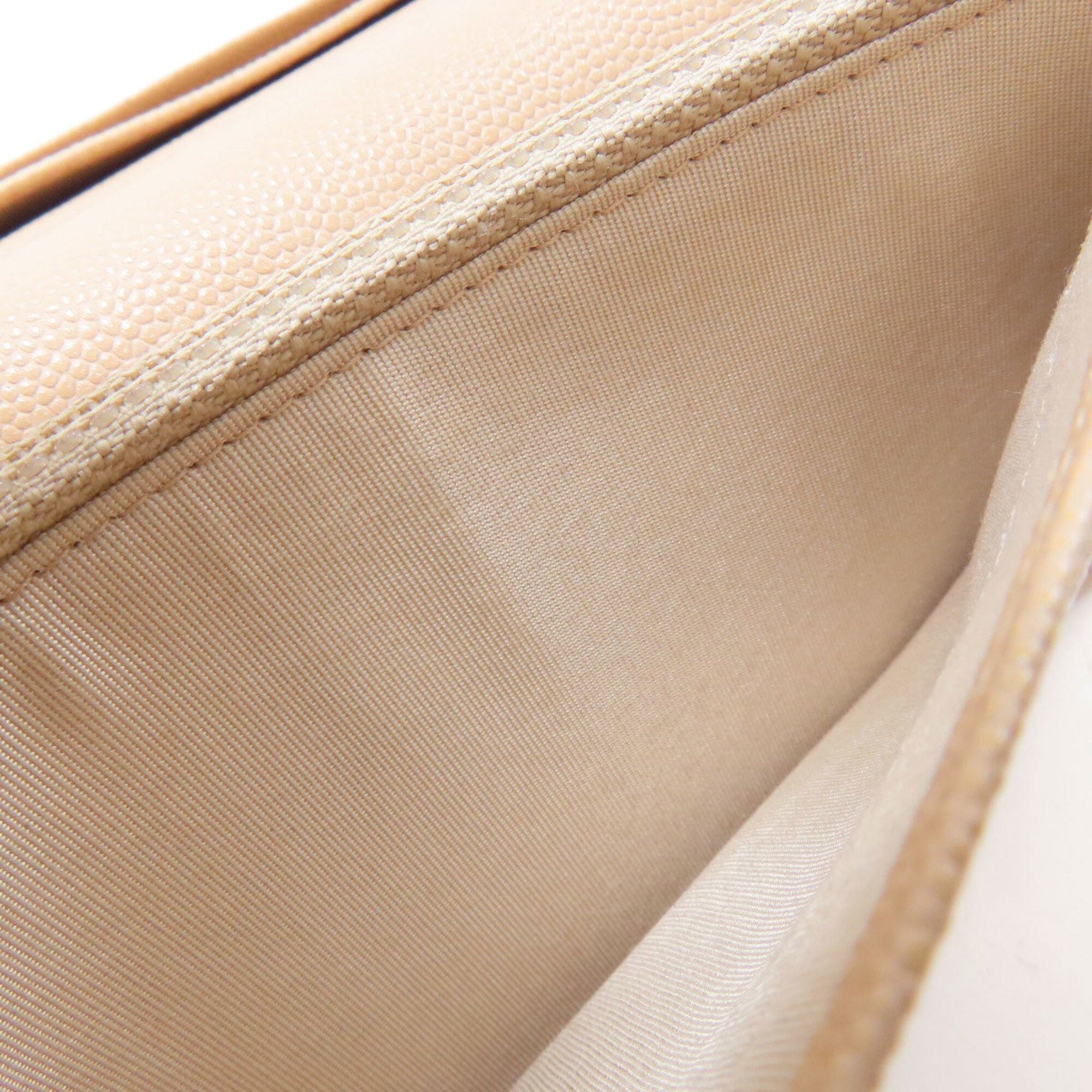 Chanel Beige Long Wallet (Bi-Fold) (Pre-Owned)