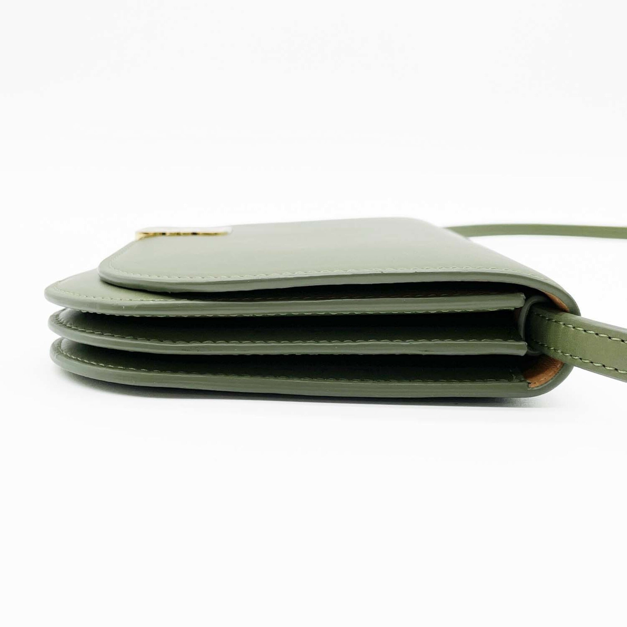 Loewe Gold Green Leather Shoulder Bag (Pre-Owned)