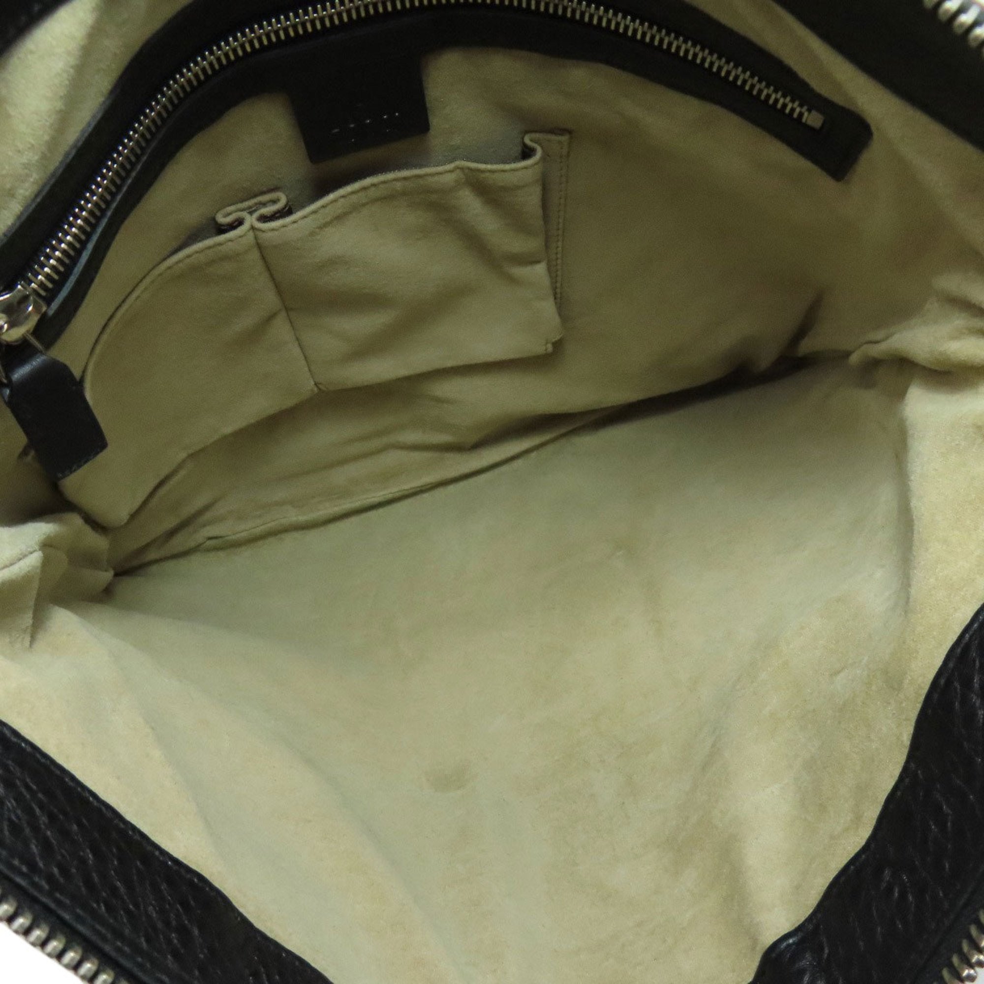 Gucci Black Leather Shoulder Bag (Pre-Owned)