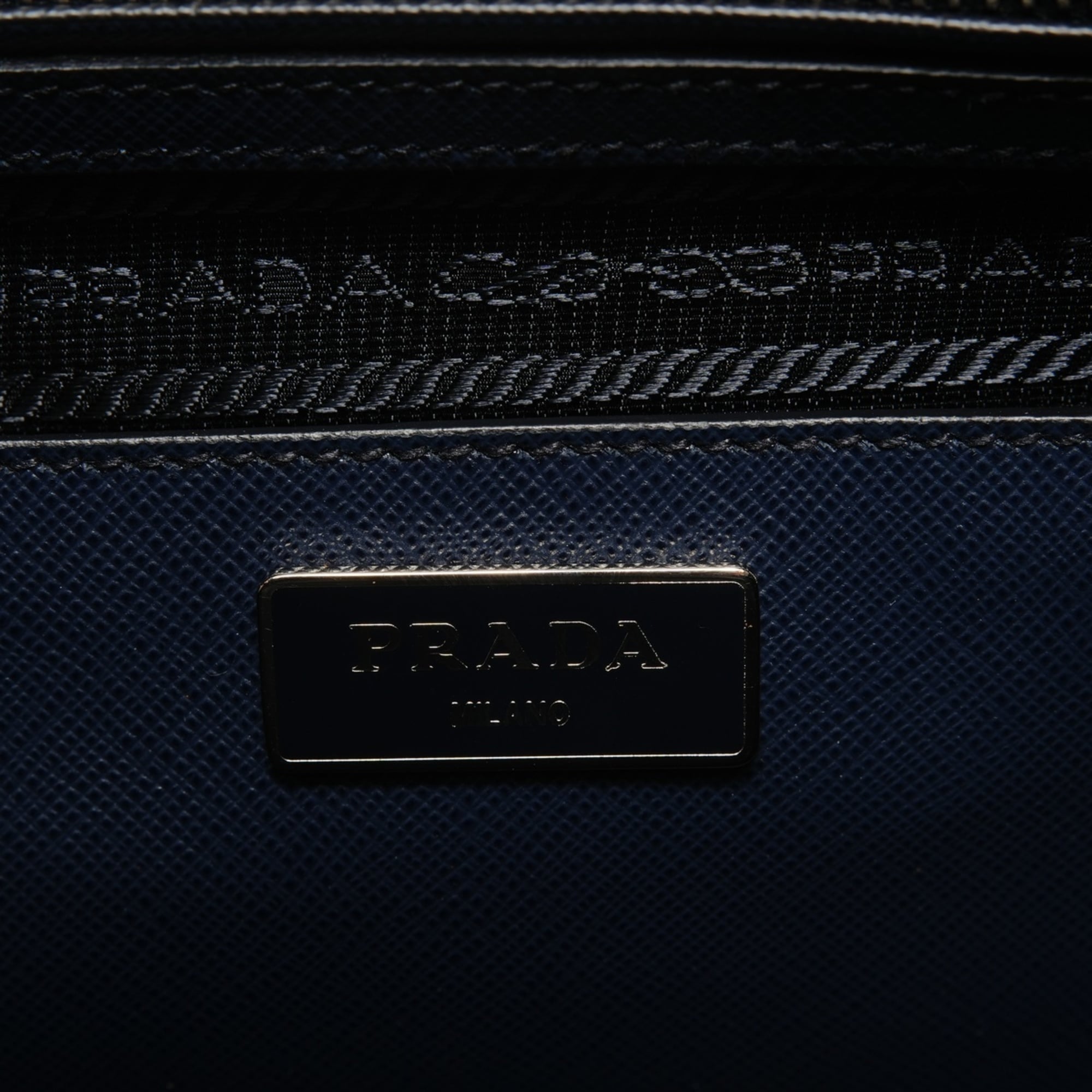 Prada Saffiano Navy Handbag (Pre-Owned)
