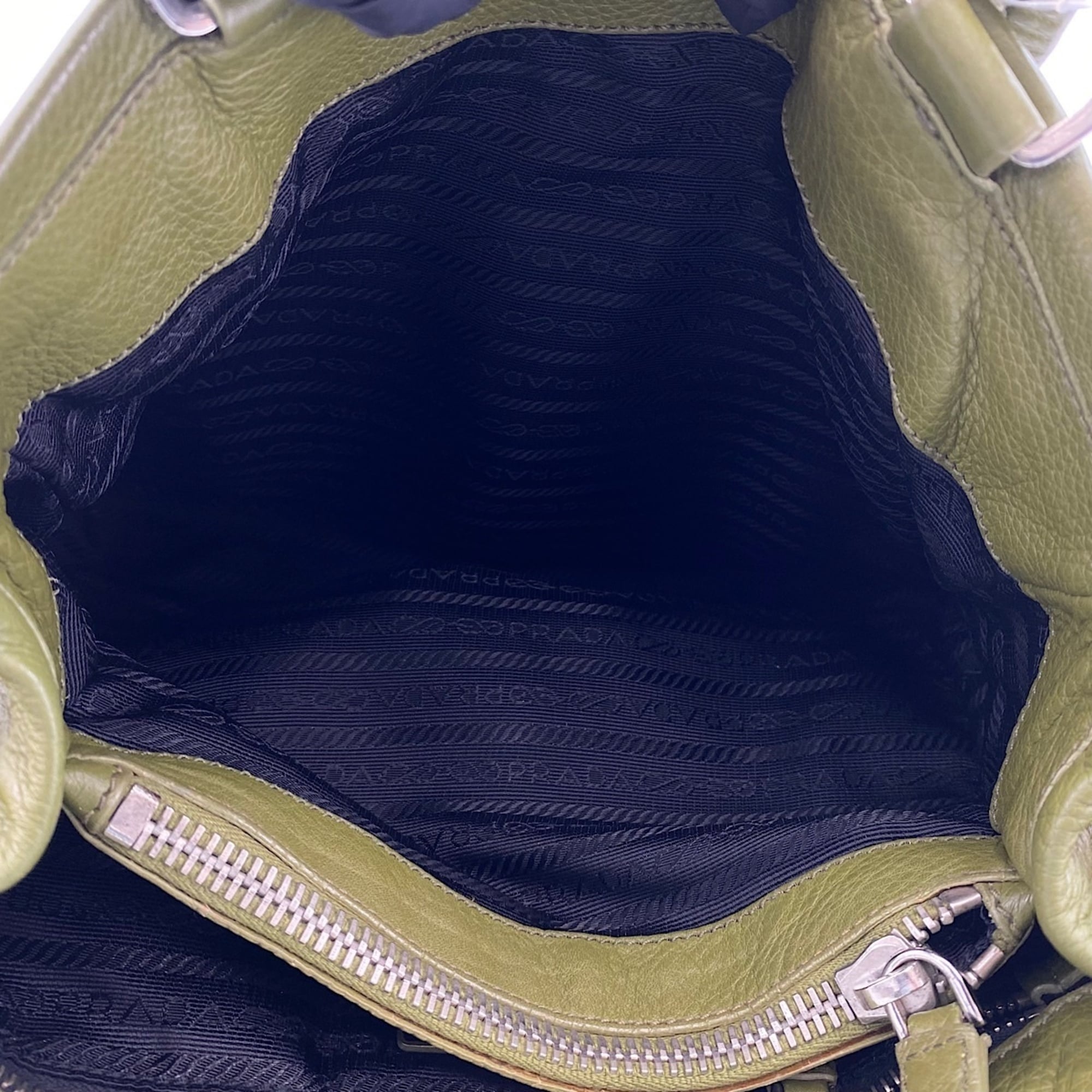 Prada Green Handbag (Pre-Owned)