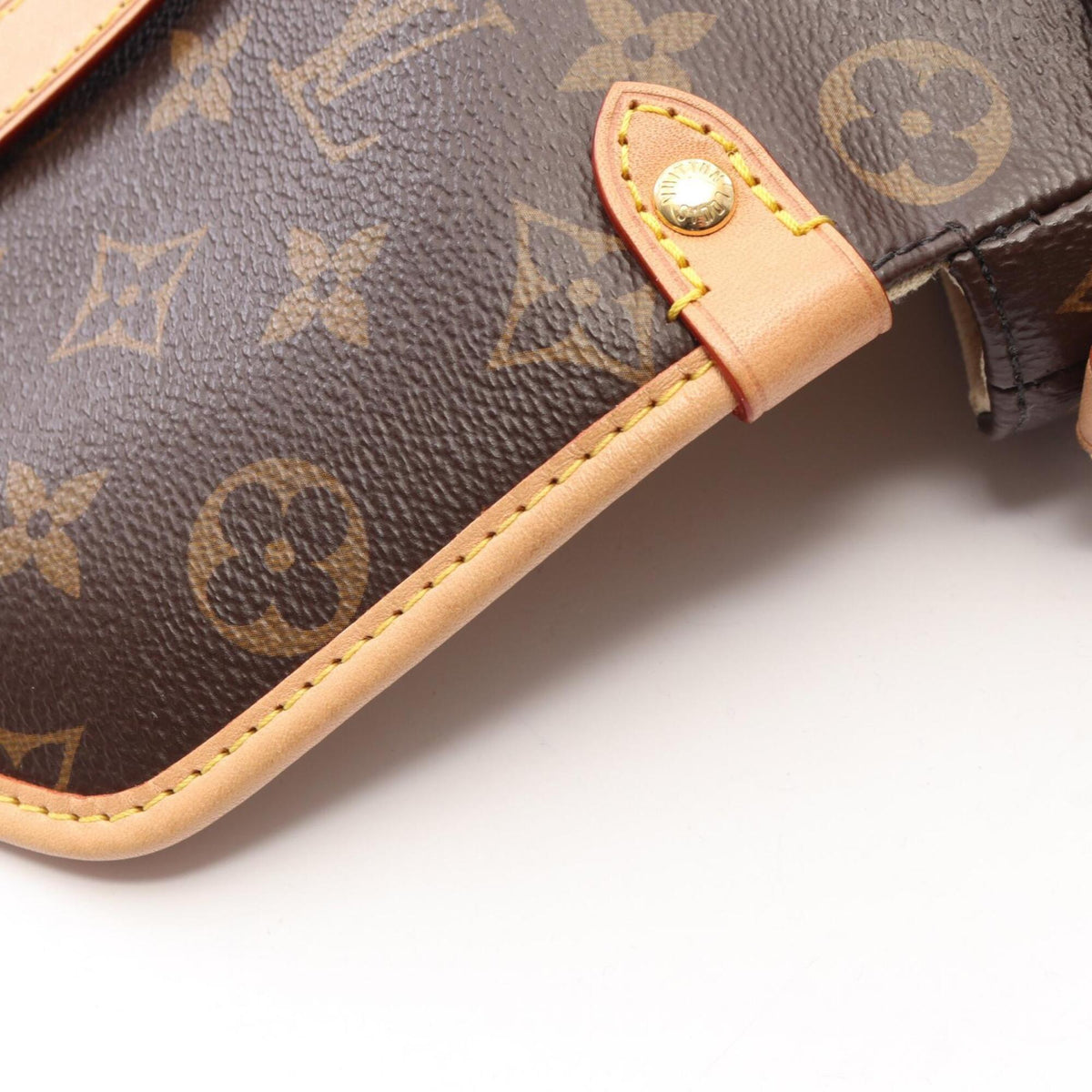 Louis Vuitton Brown Monogram Monogram Handbag (Pre-Owned)