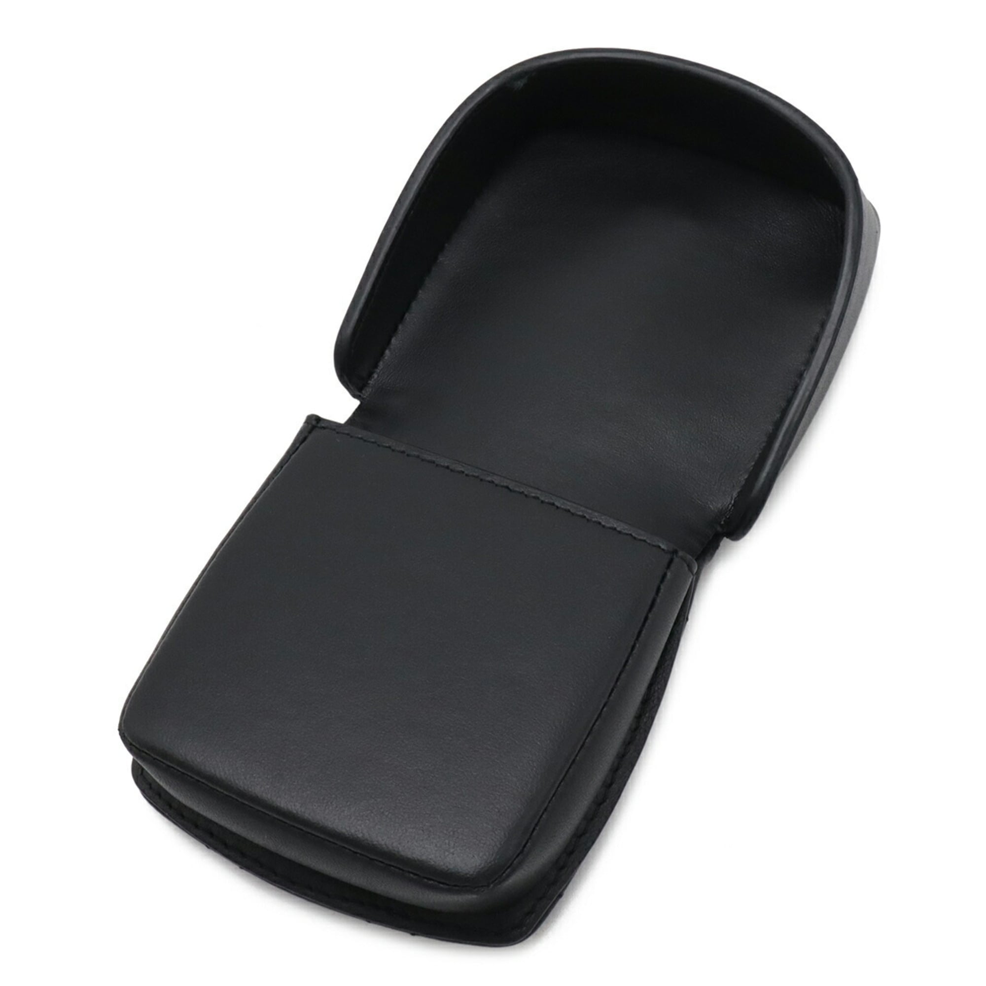 Chanel Black Leather Coin Purse/Coin Case (Pre-Owned)