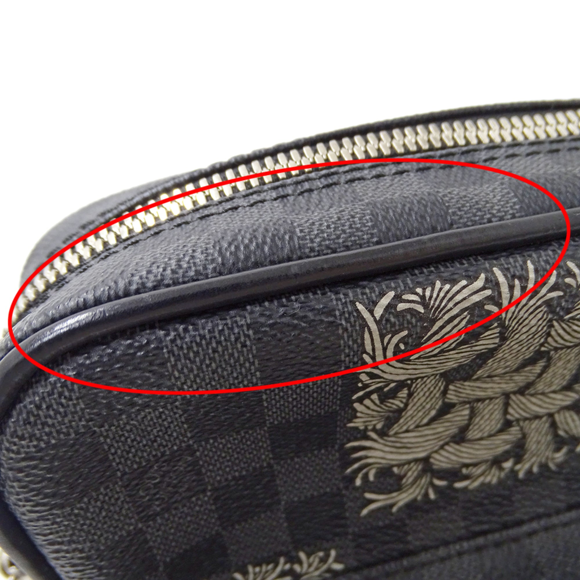 Louis Vuitton Black Damier Graphite Damier Graphite Canvas Handbag Shoulder Bag (Pre-Owned)