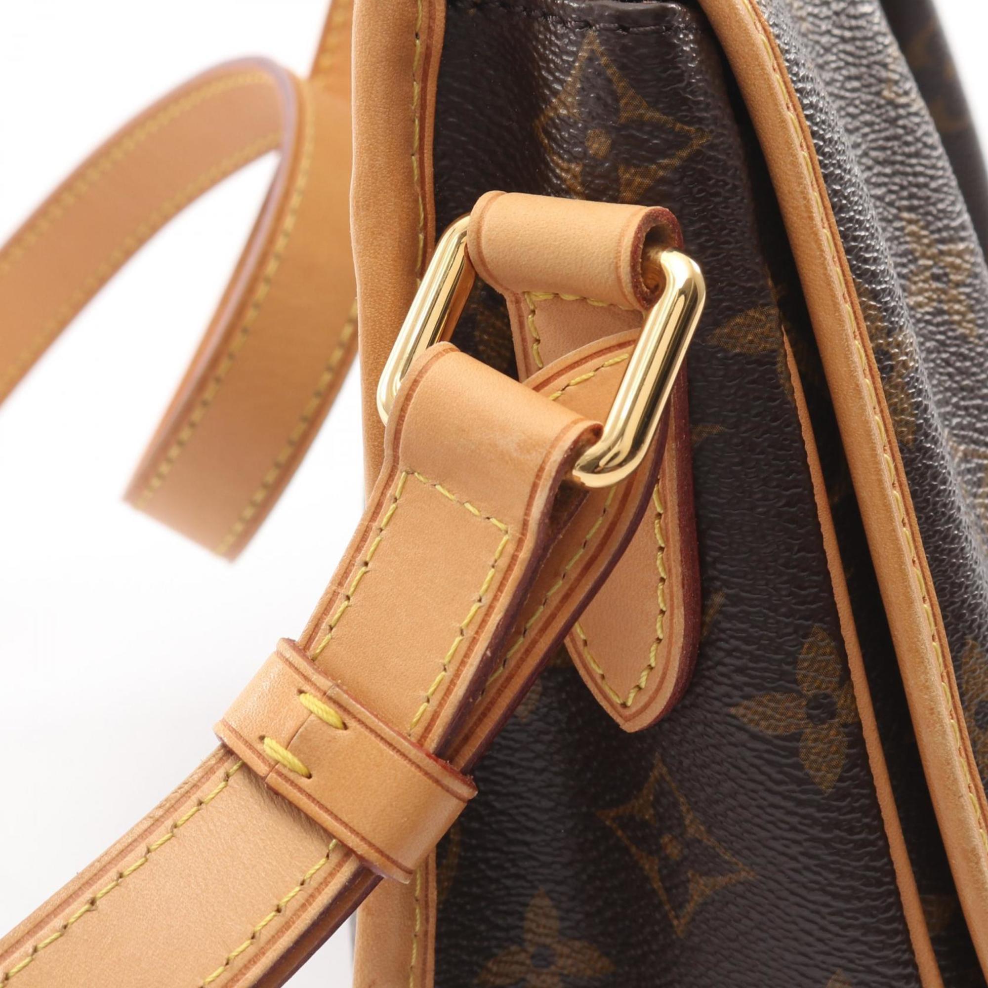 Louis Vuitton Brown Coated Canvas Leather Handbag Shoulder Bag (Pre-Owned)
