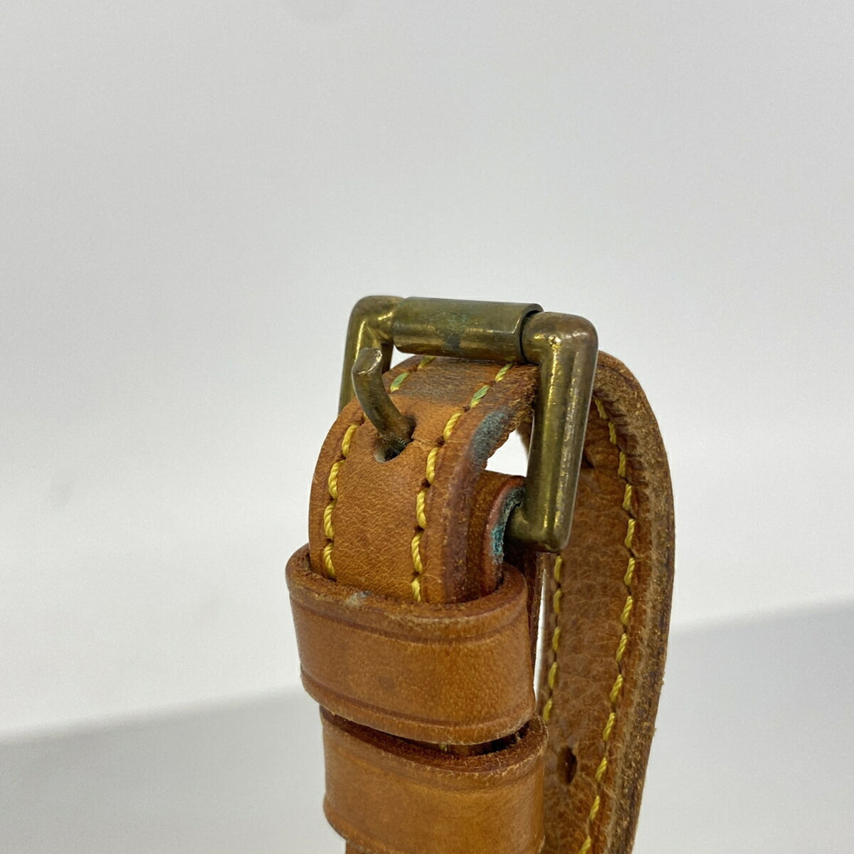 Louis Vuitton Brown Shoulder Bag (Pre-Owned)