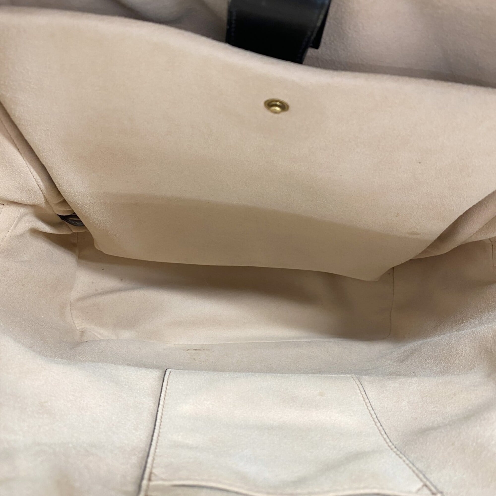 Gucci Black Leather Backpack (Pre-Owned)
