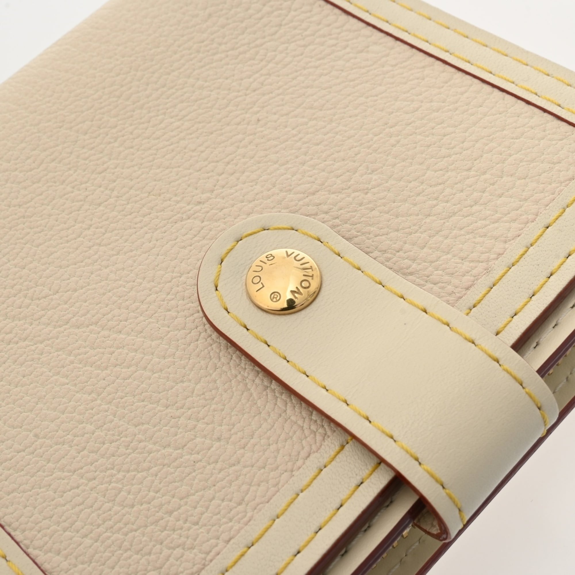 Louis Vuitton Blanc Leather Wallet (Bi-Fold) (Pre-Owned)