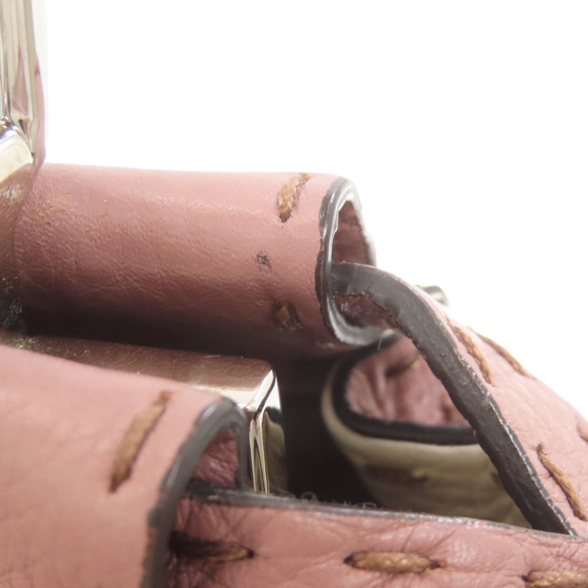 Fendi Pink Leather Handbag (Pre-Owned)