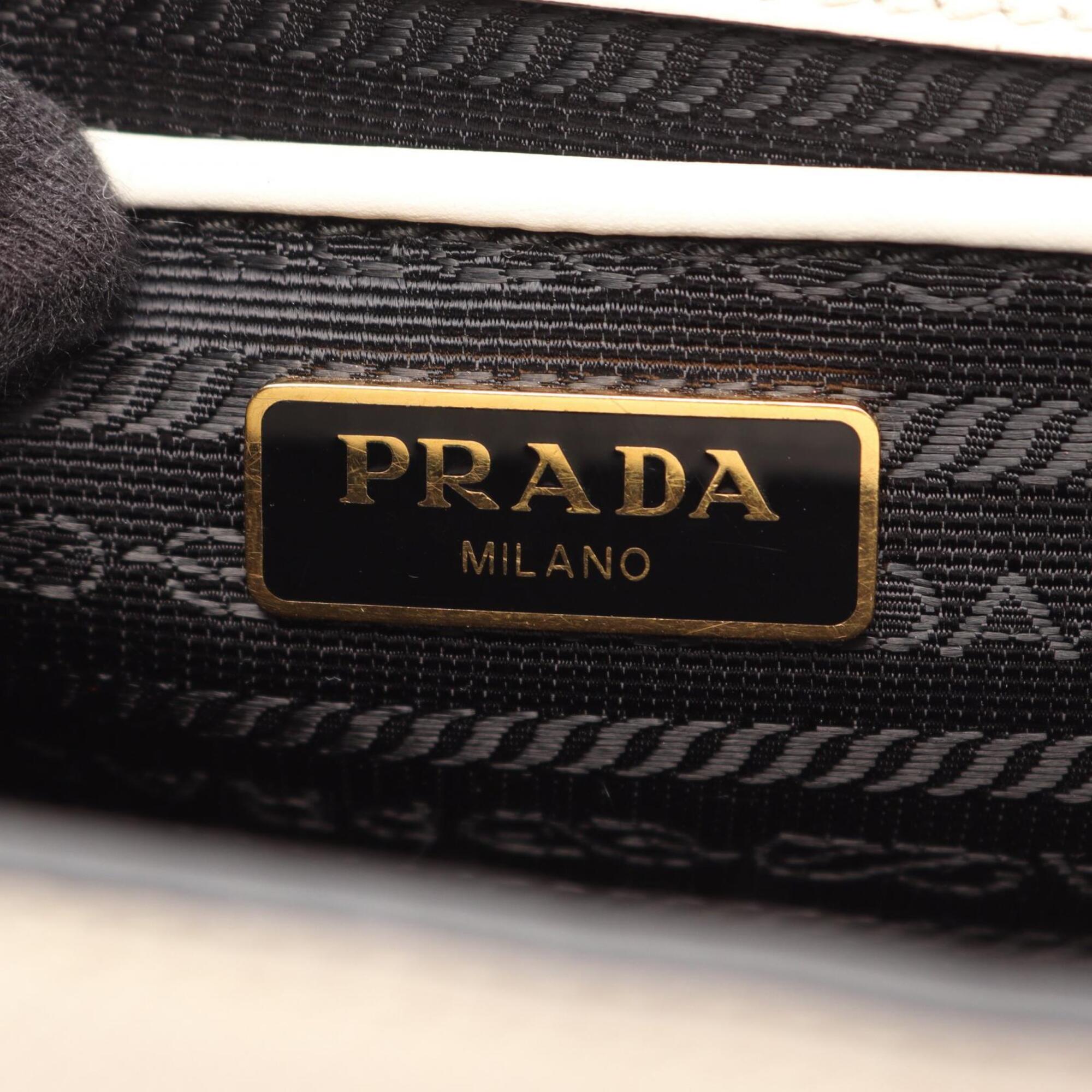 Prada White Saffiano Handbag Shoulder Bag (Pre-Owned)