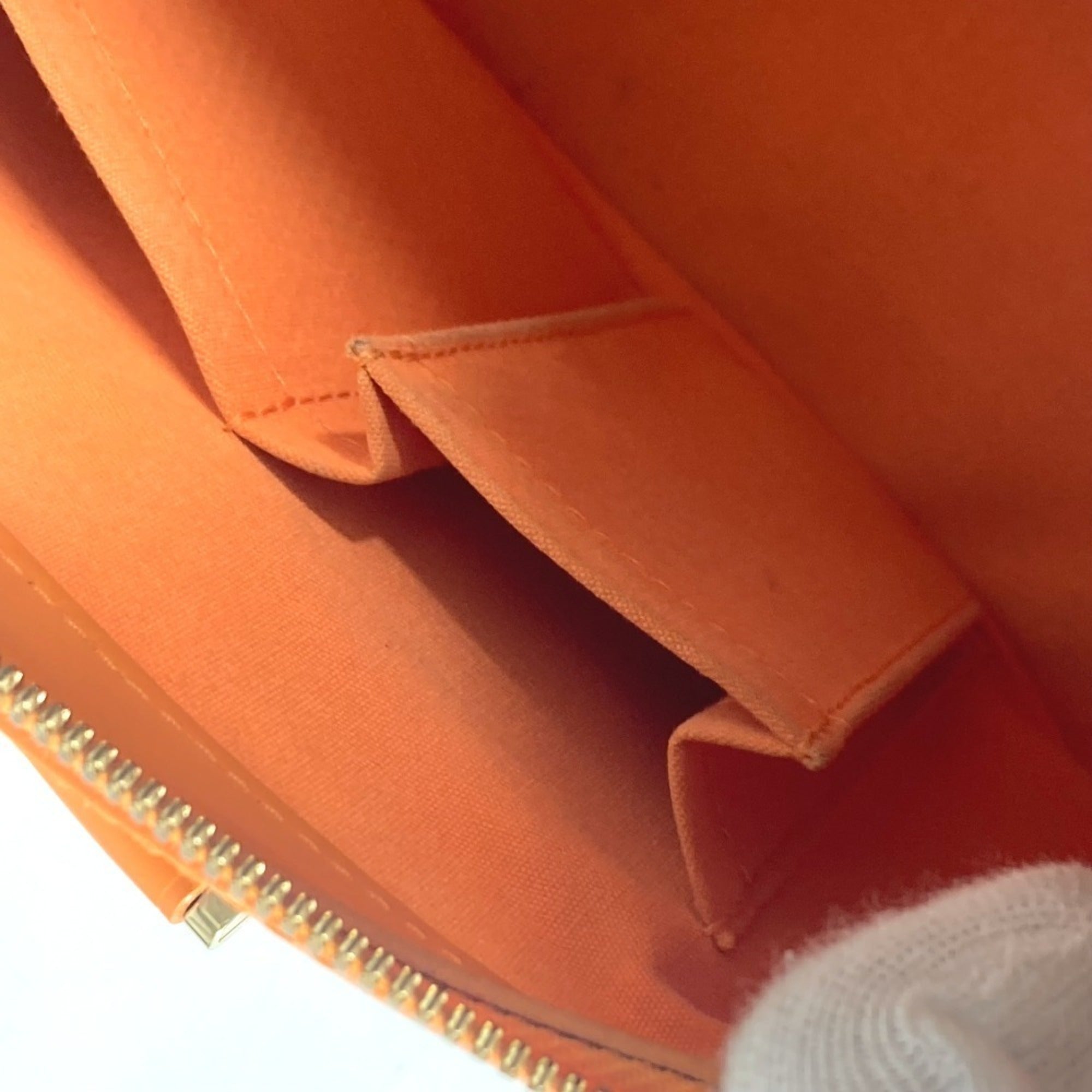 Louis Vuitton Orange Epi Leather Handbag Tote Bag (Pre-Owned)