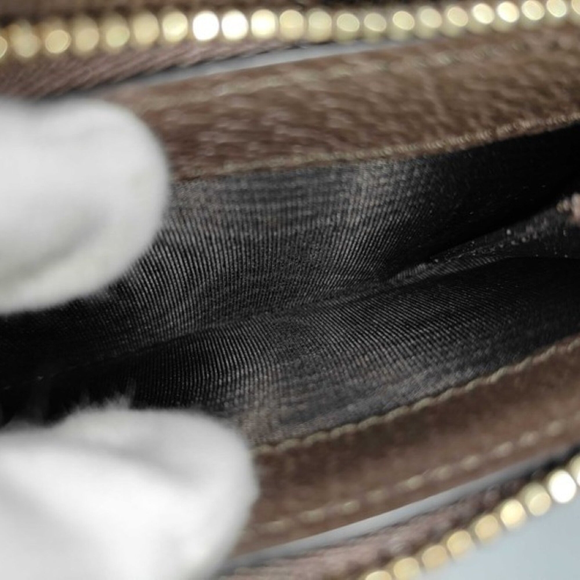 Gucci Beige Brown Gg Supreme Leather Wallet (Bi-Fold) (Pre-Owned)