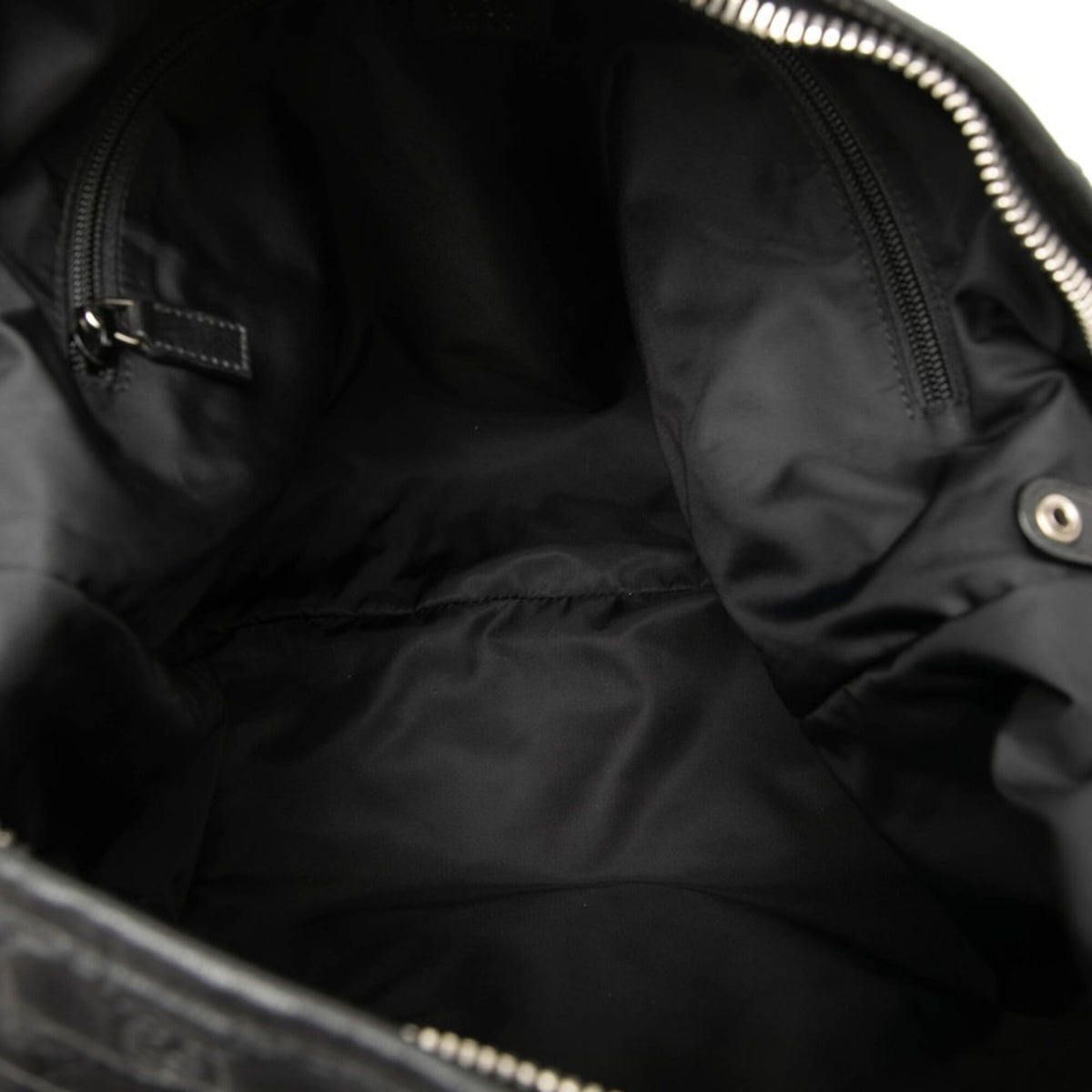 Gucci Black Leather Shoulder Bag (Pre-Owned)