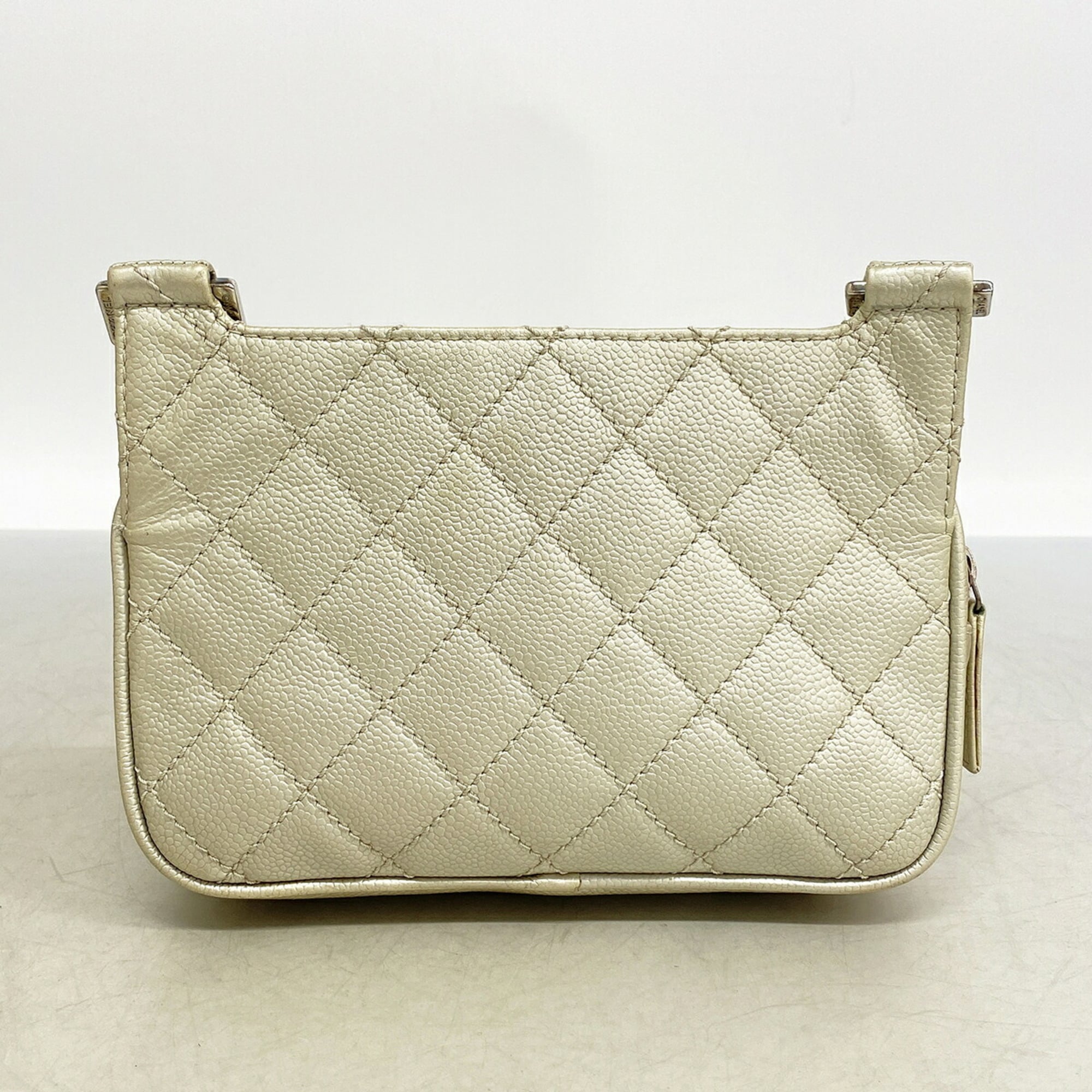 Chanel Metallic Gray Grained Calfskin Shoulder Bag (Pre-Owned)