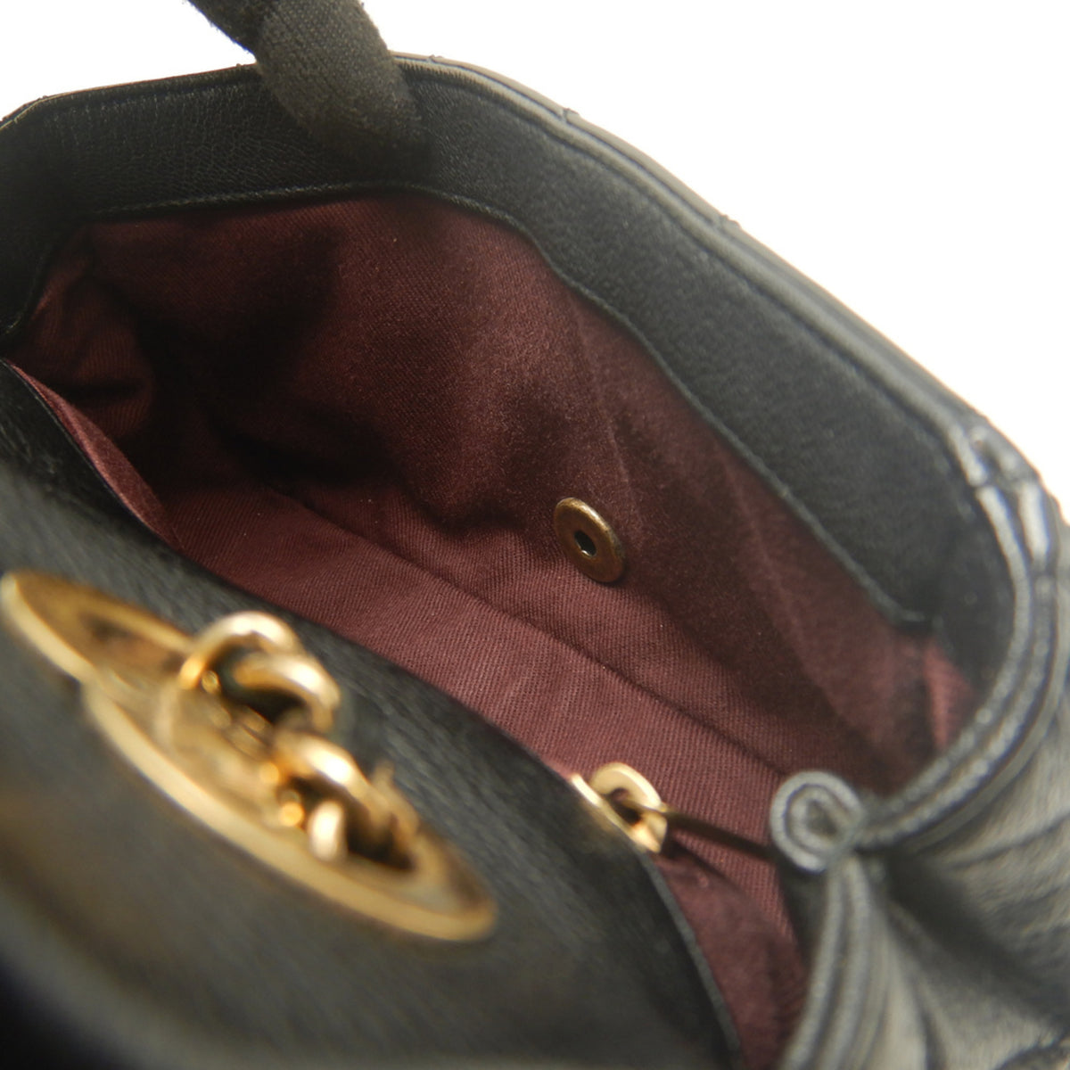Chanel Matelasse Black Patent Leather Shoulder Bag (Pre-Owned)