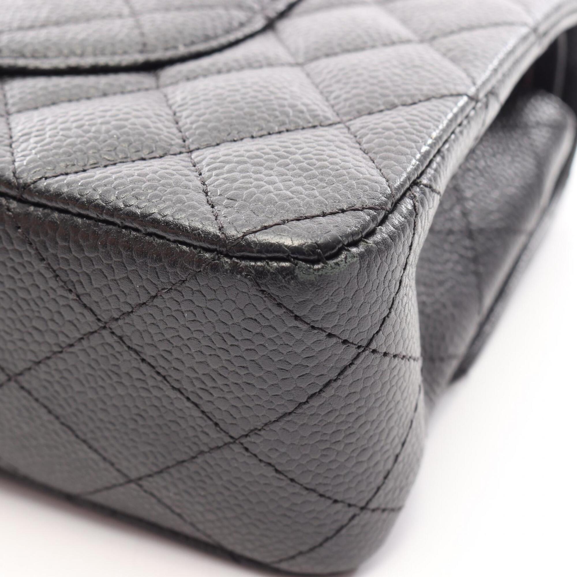 Chanel Black Grained Calfskin Handbag Shoulder Bag (Pre-Owned)