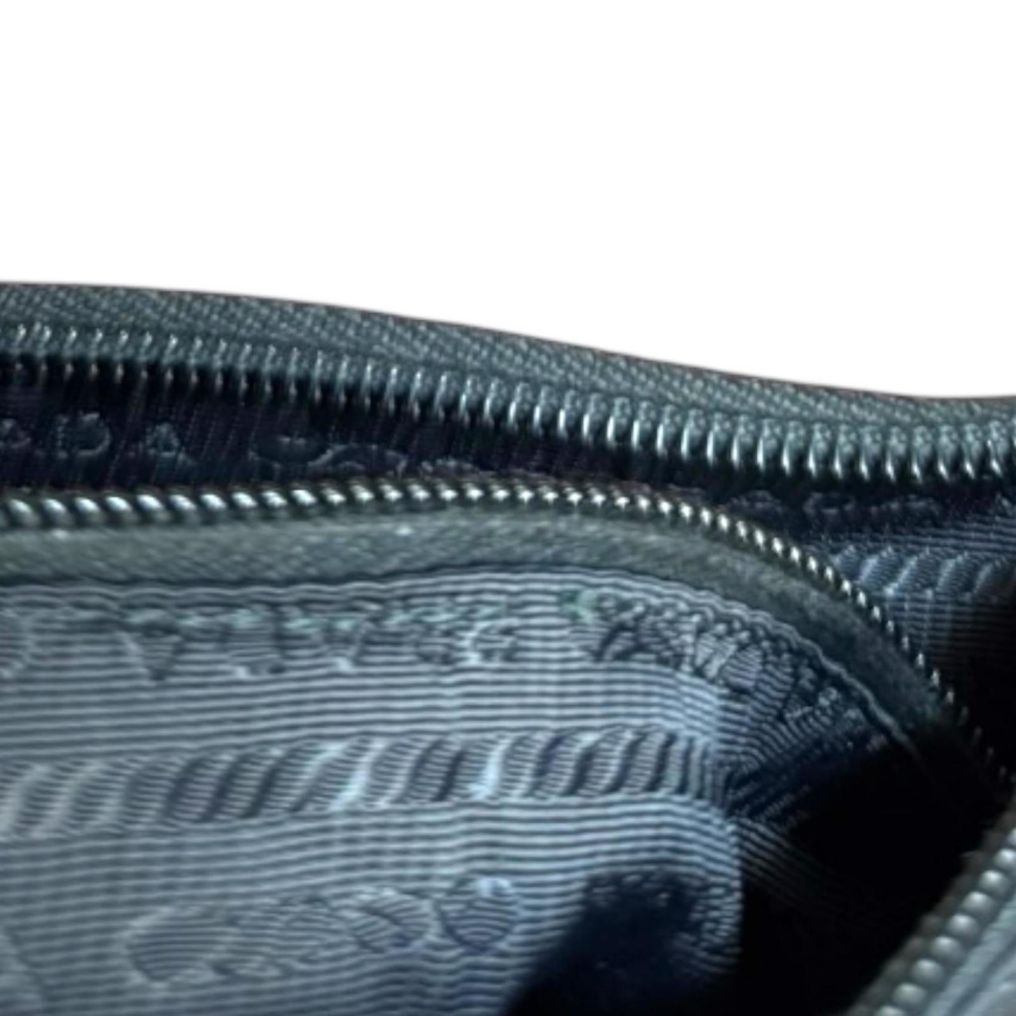 Prada Black Nylon Handbag (Pre-Owned)