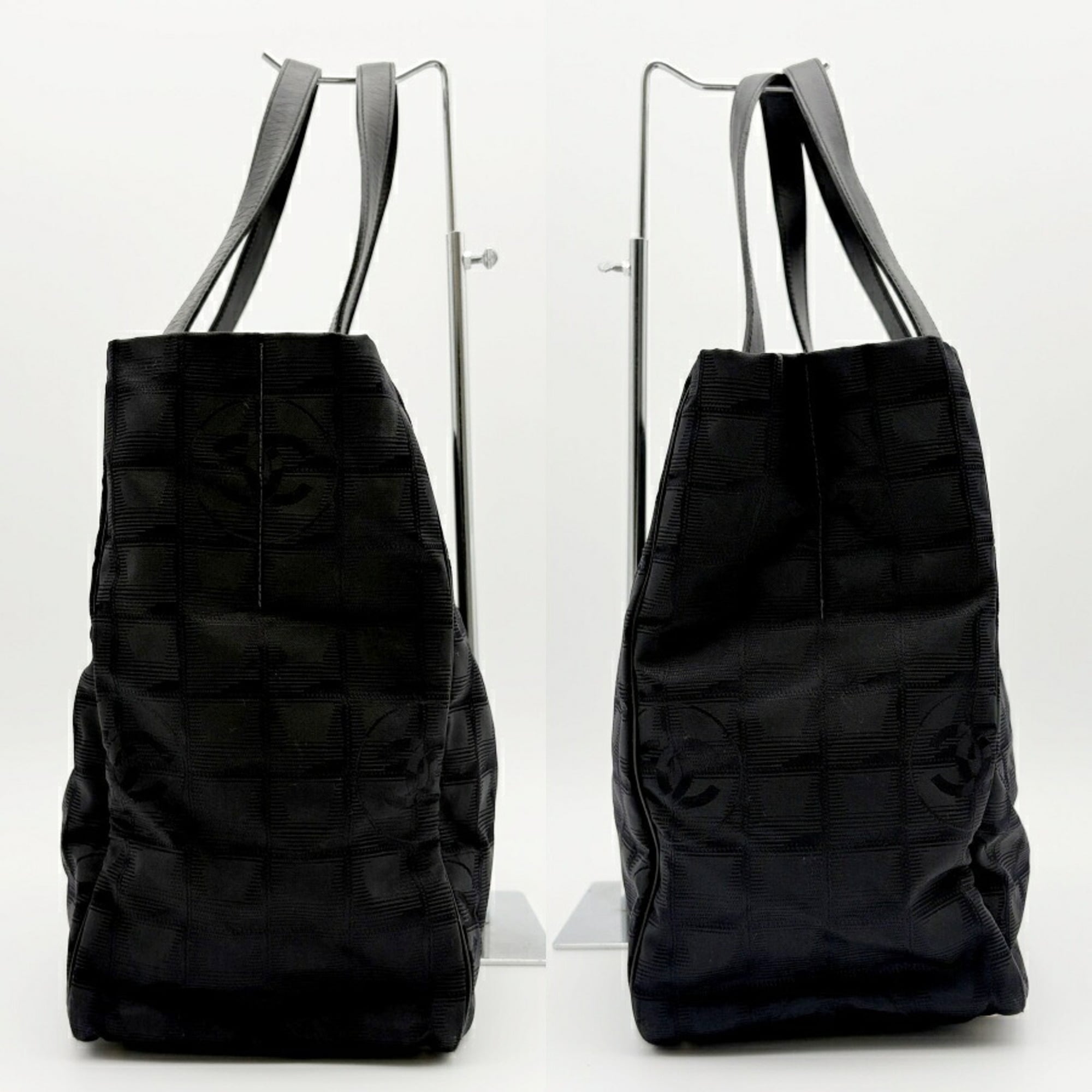 Chanel Black Nylon Jacquard Leather Tote Bag (Pre-Owned)