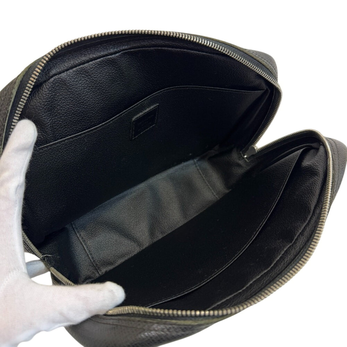 Louis Vuitton Black Leather Clutch Bag (Pre-Owned)
