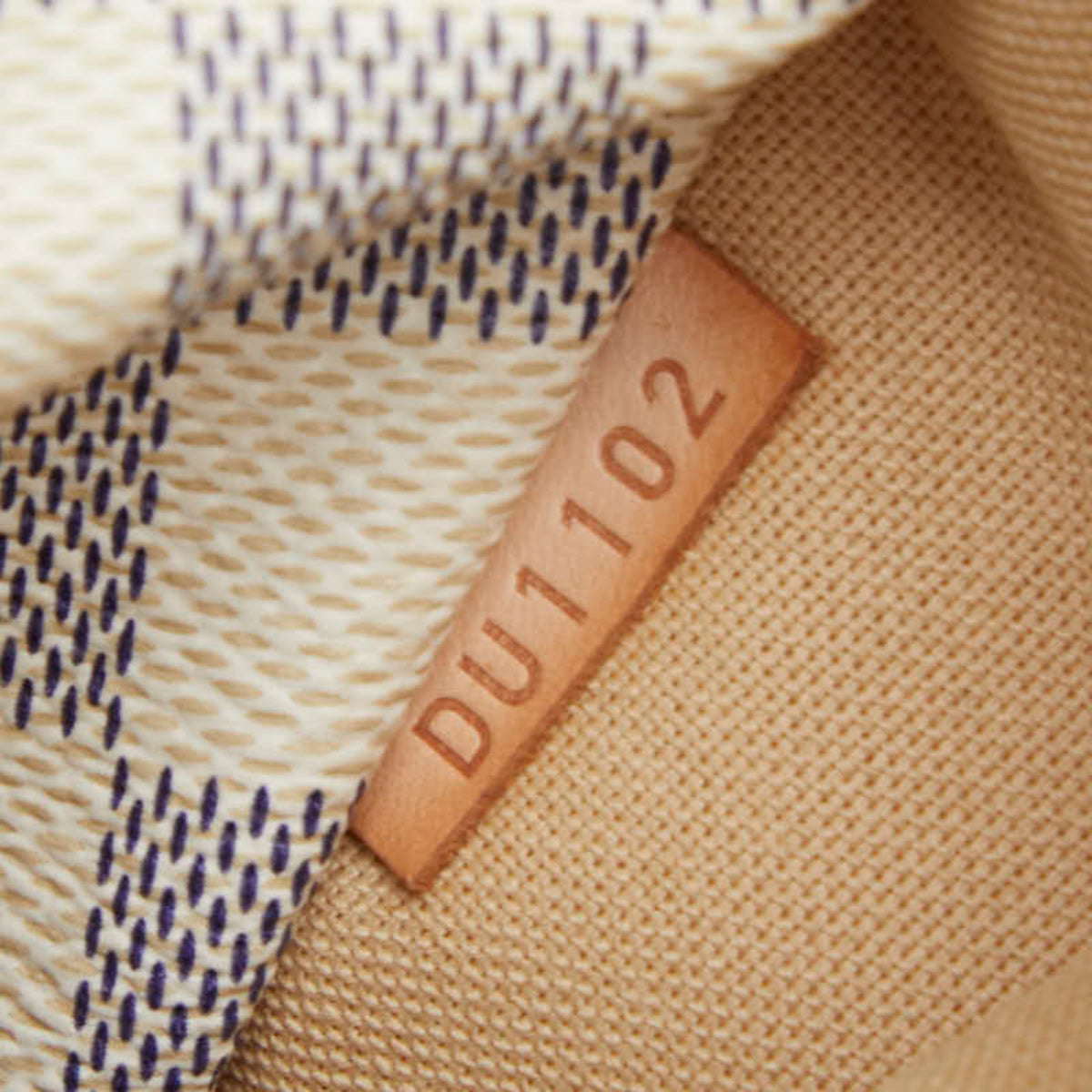 Louis Vuitton Damier Azur White Pvc Leather Tote Bag (Pre-Owned)