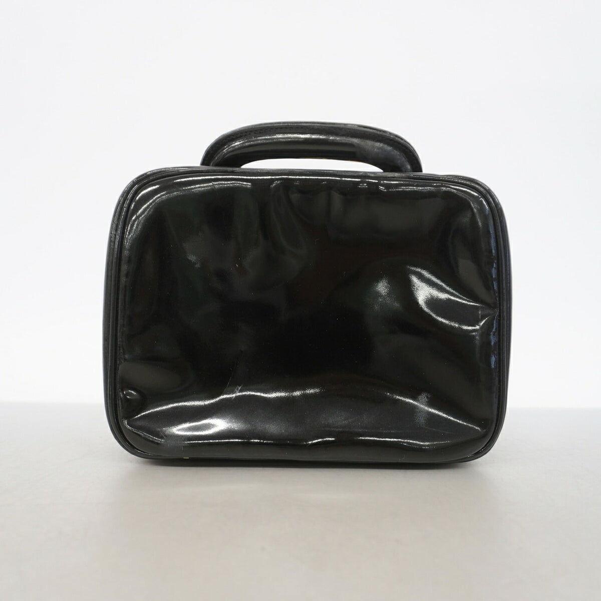 Chanel Black Patent Leather Vanity Bag (Pre-Owned)