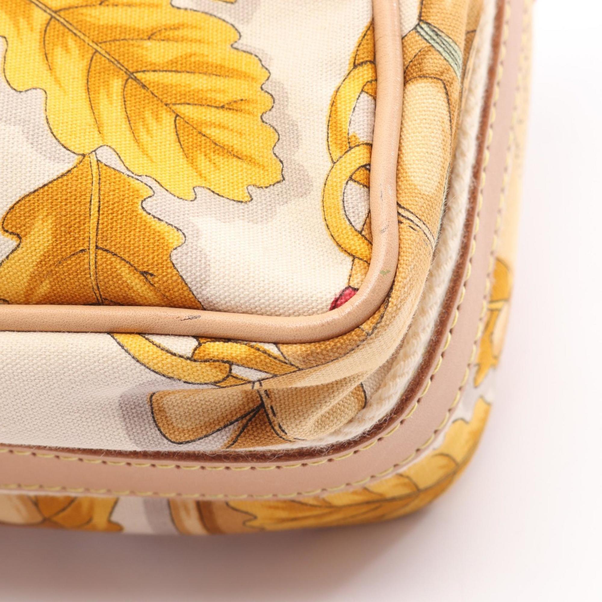 Loewe Multi-Color White Canvas Leather Shoulder Bag (Pre-Owned)