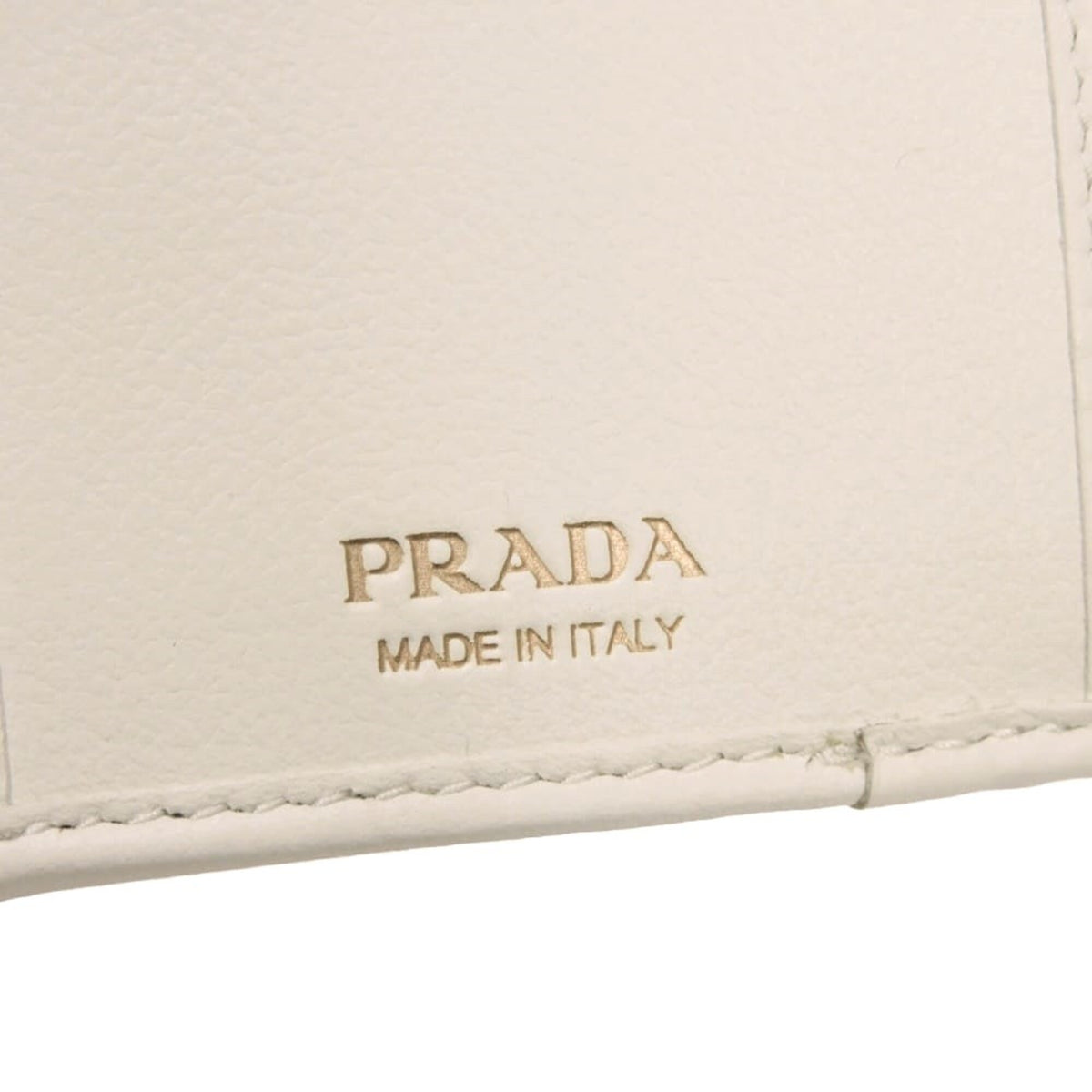 Prada White Wallet (Tri-Fold) (Pre-Owned)
