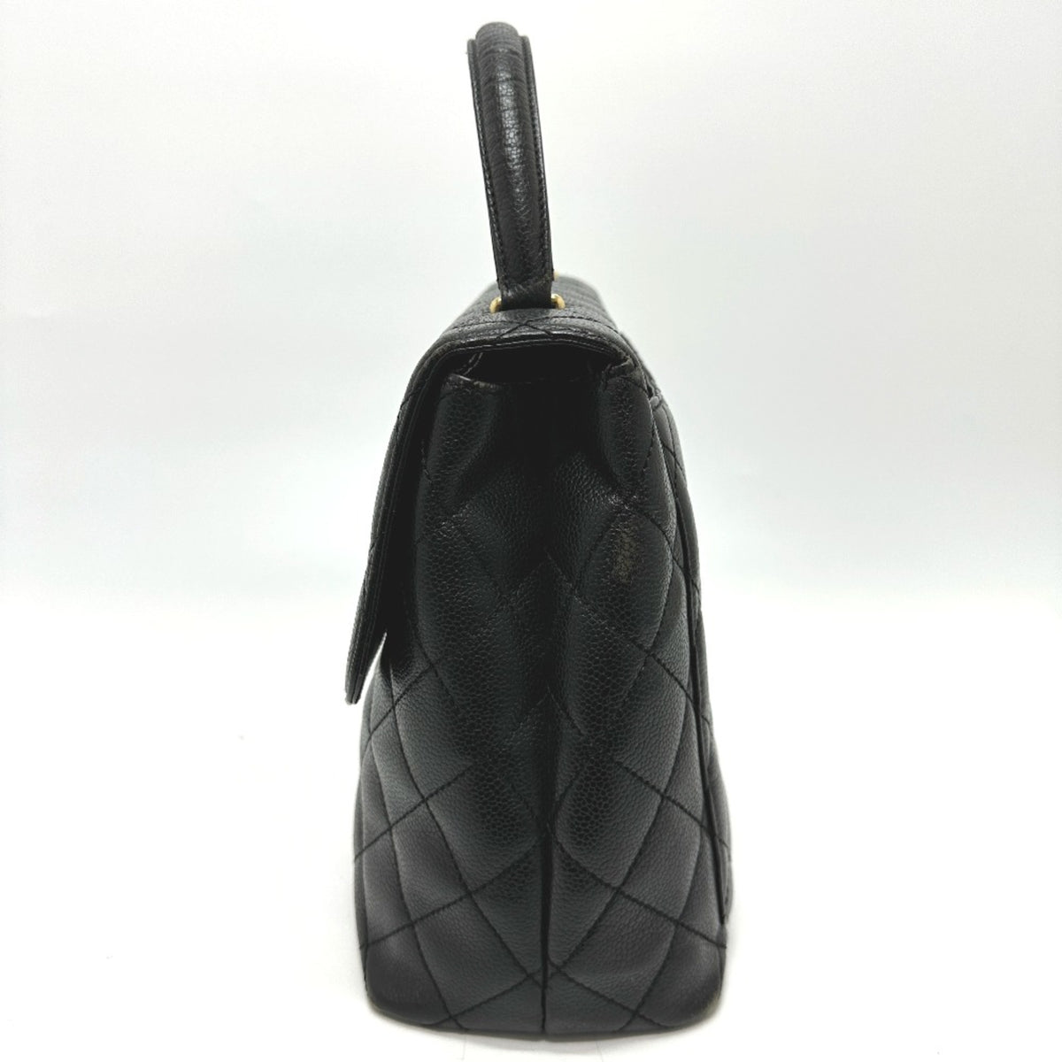 Chanel Black Leather Handbag (Pre-Owned)