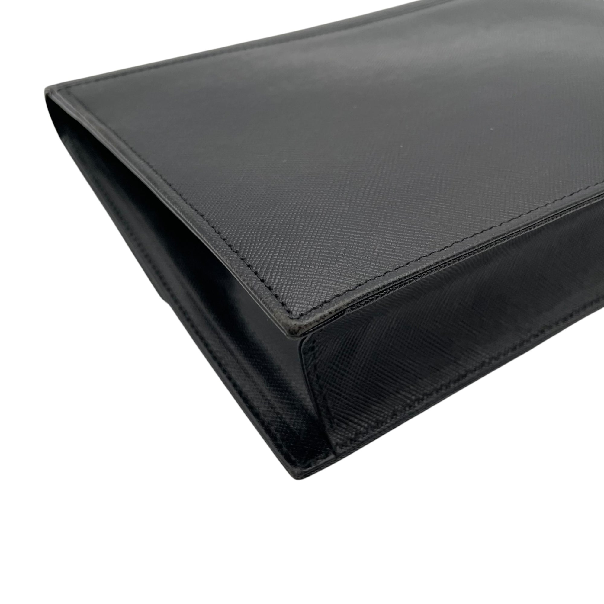 Yves Saint Laurent Black Leather Clutch Bag Handbag (Pre-Owned)