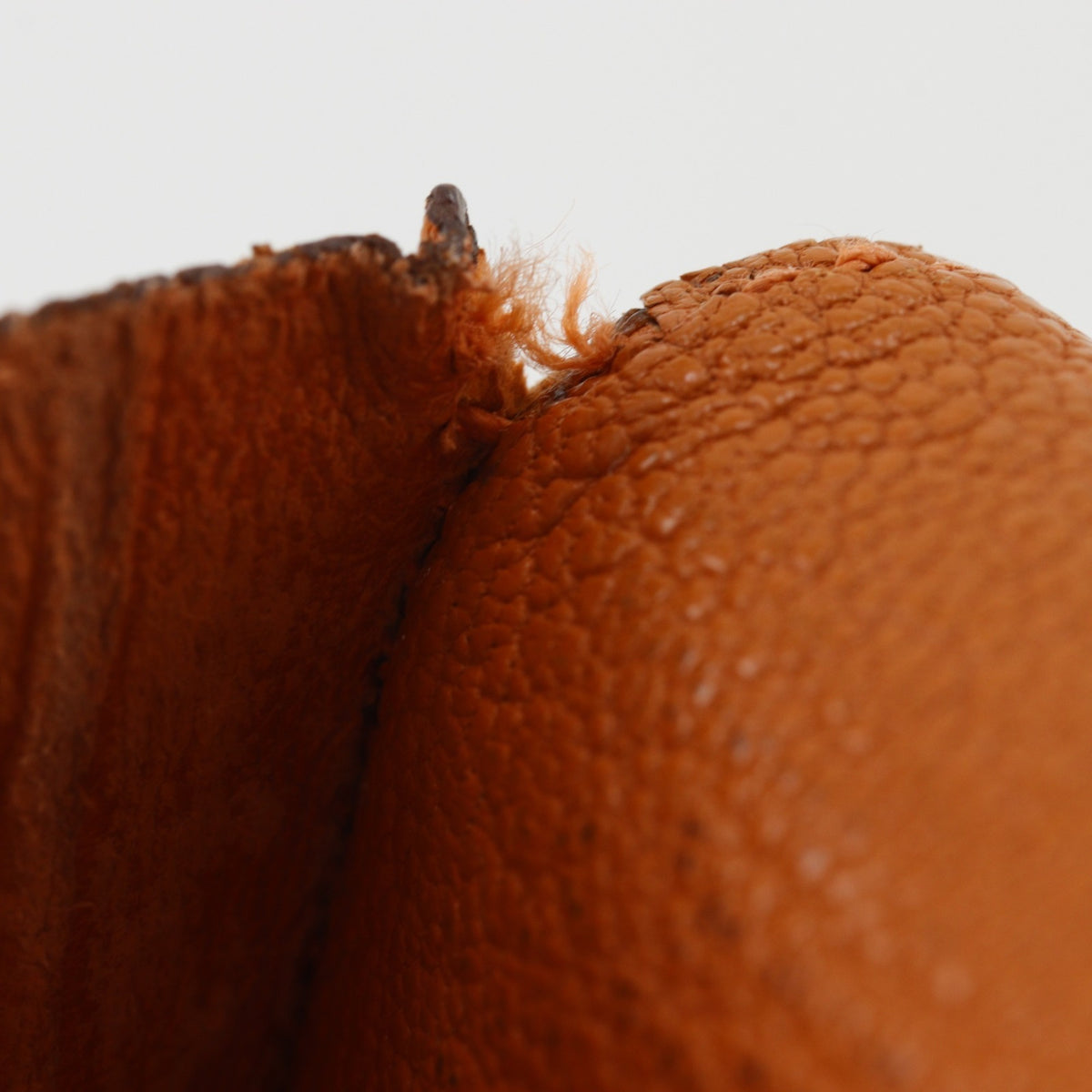 Hermes Brown Chevre Leather Long Wallet (Bi-Fold) (Pre-Owned)