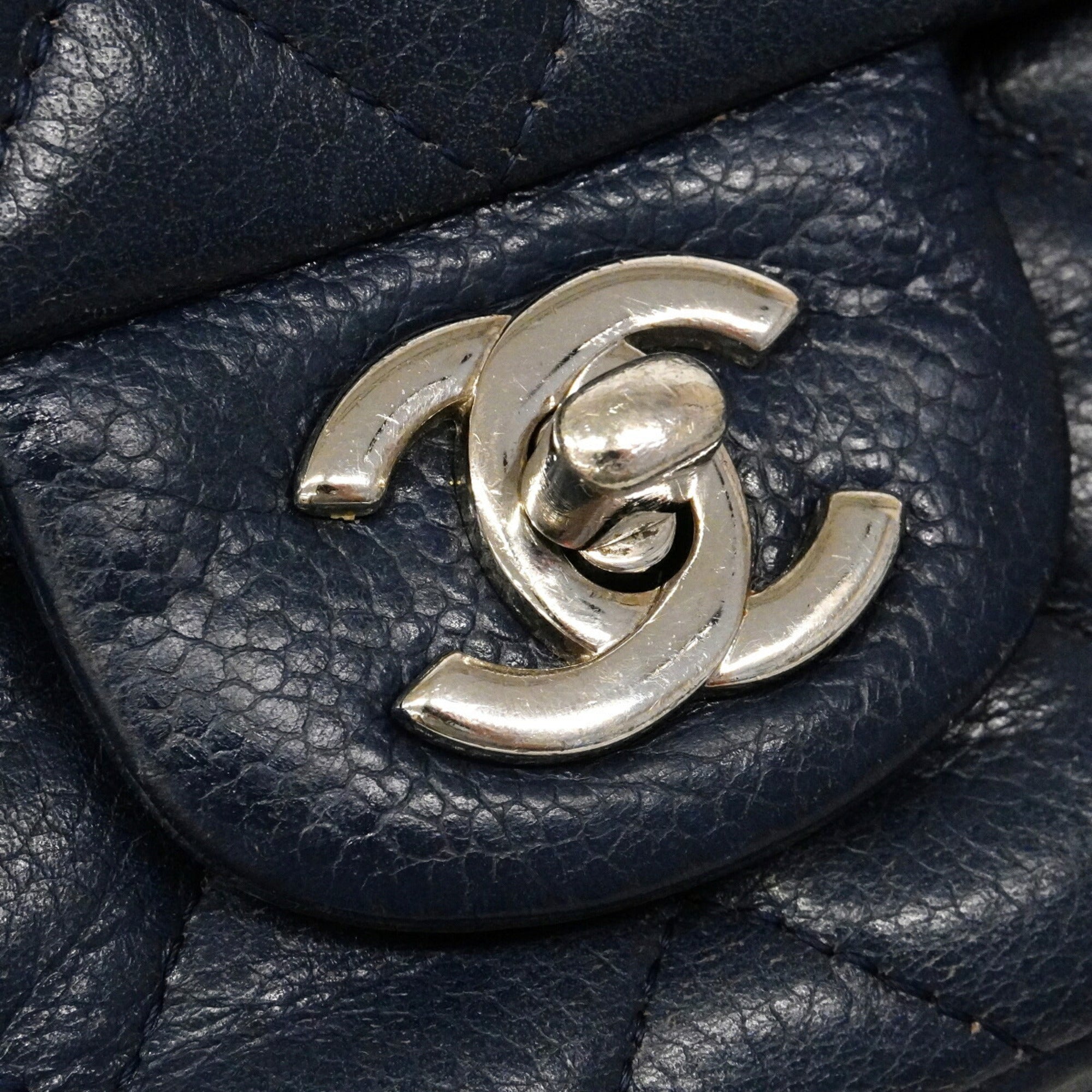 Chanel Navy Grained Calfskin Shoulder Bag (Pre-Owned)