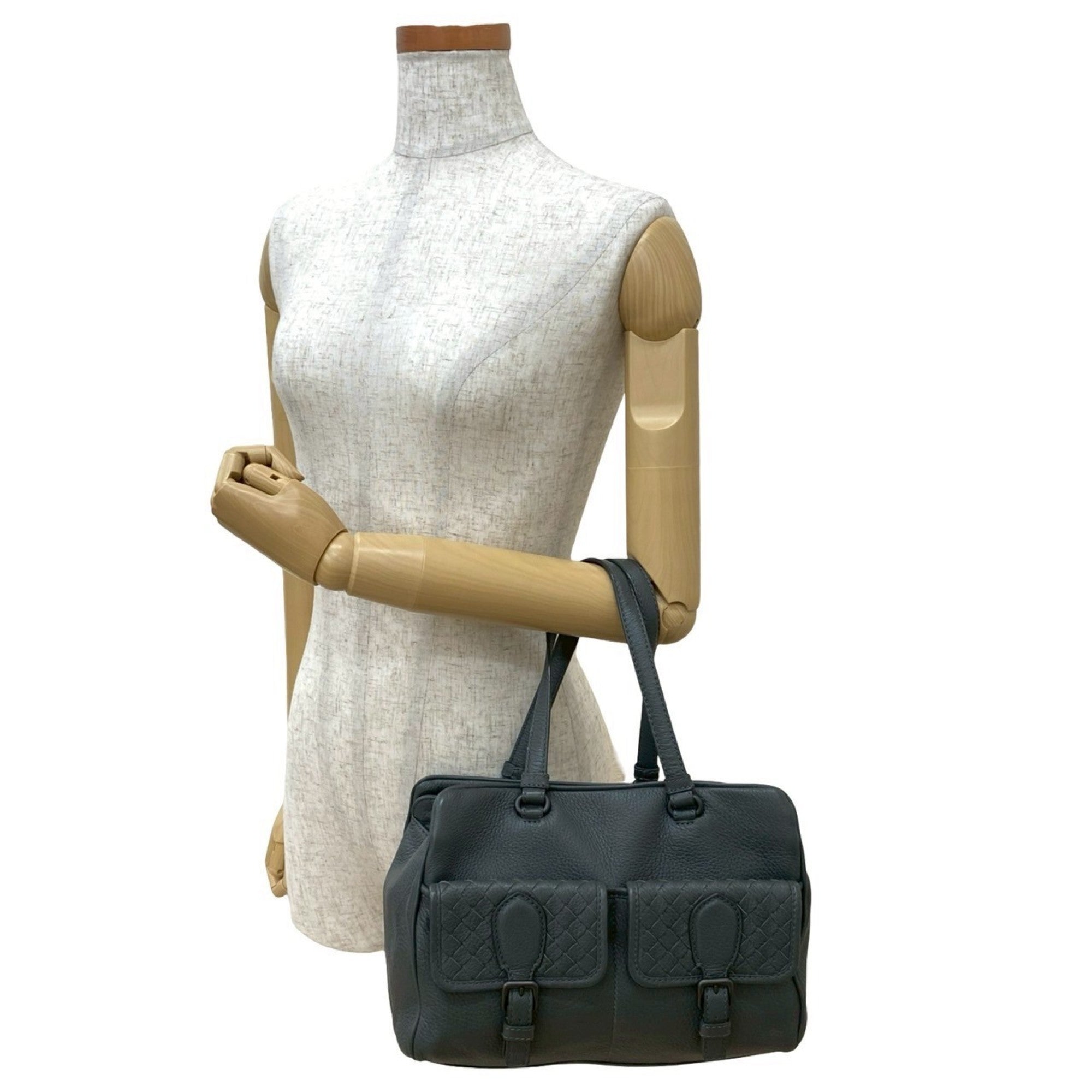 Bottega Veneta Gray Leather Handbag (Pre-Owned)